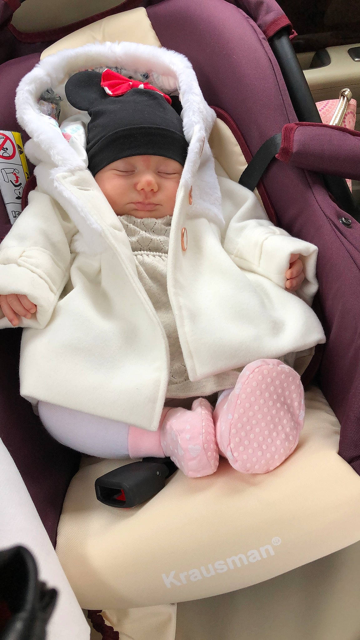 Anabella is registered to the contest to win money with this photo: baby, baby_in_car_seat, baby_products, birth, car_seat, car_seat_cover, child, comfort, headwear, person, product