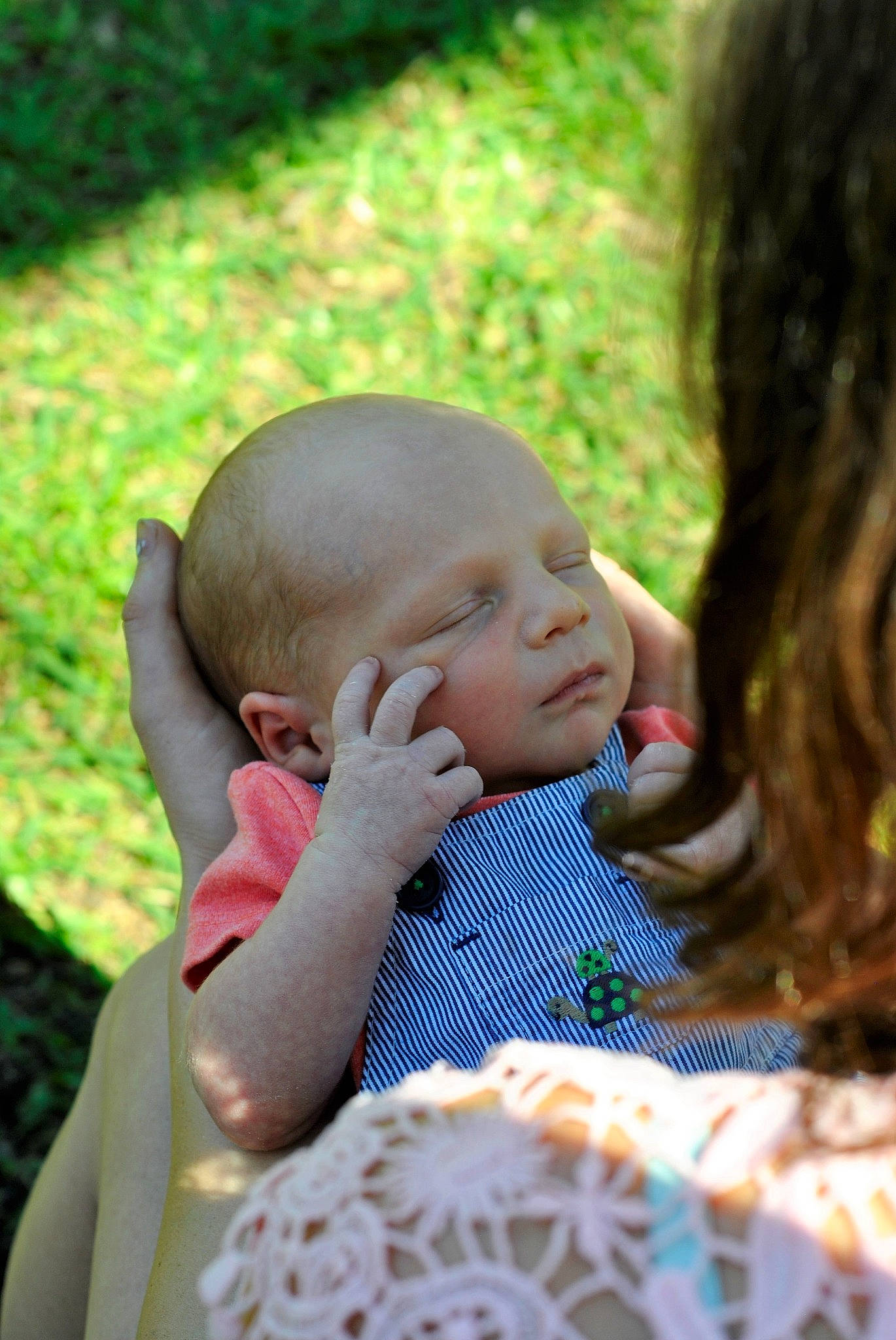 Hunter joined the competition — help win amazing prizes! adaptation, baby, beauty, child, eye, face, finger, fun, grass, hand, leaf, people, person, photograph, photography, plant, recreation, sitting, skin, summer