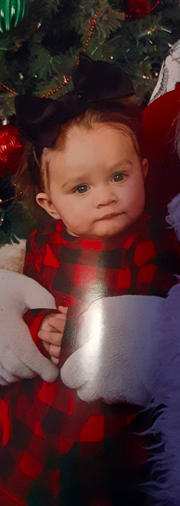 Ou'Rene joined the competition — help win amazing prizes! baby, cheek, chin, eye, eyebrow, finger, hair, hairstyle, hand, happy, head, human_body, iris, lip, mouth, neck, nose, person, skin, sleeve