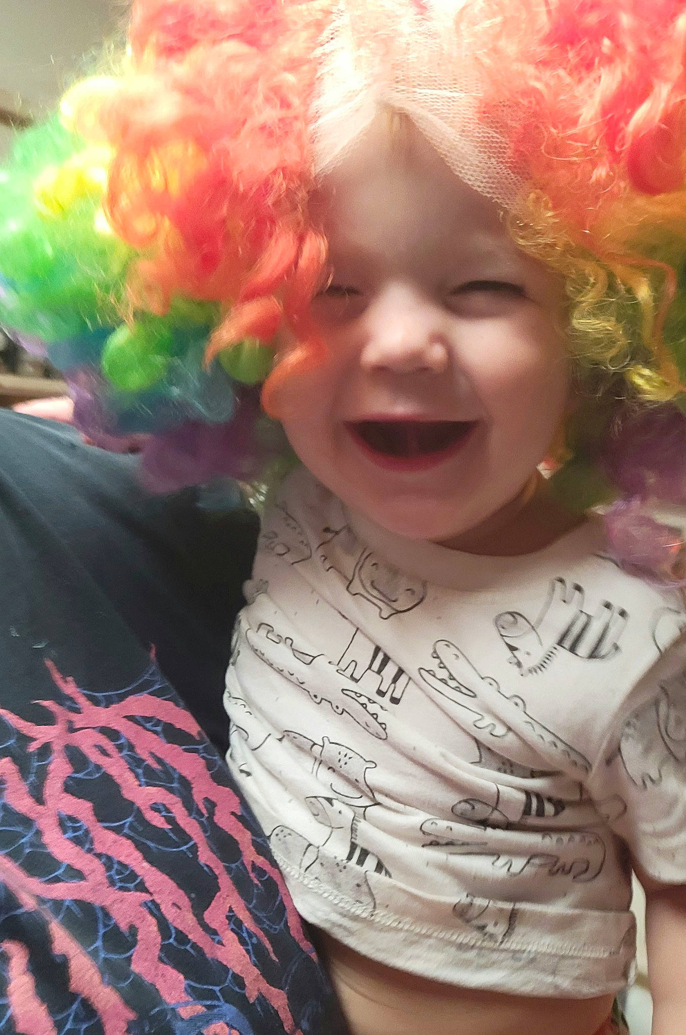 Broly is registered to the contest to win money with this photo: cheek, chin, cool, eye, facial_expression, fun, hairstyle, happy, head, headgear, headwear, human, iris, lip, mouth, organ, person, pink, purple, skin