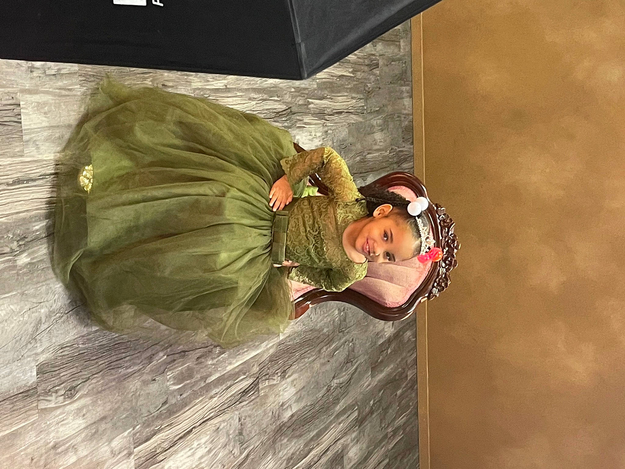 Adyssey is registered to the contest to win money with this photo: animation, art, cg_artwork, drawing, fashion_accessory, fiction, fictional_character, flash_photography, flooring, fun, graphic_design, graphics, headgear, illustration, joy, painting, pc_game, person, vegetable, visual_arts