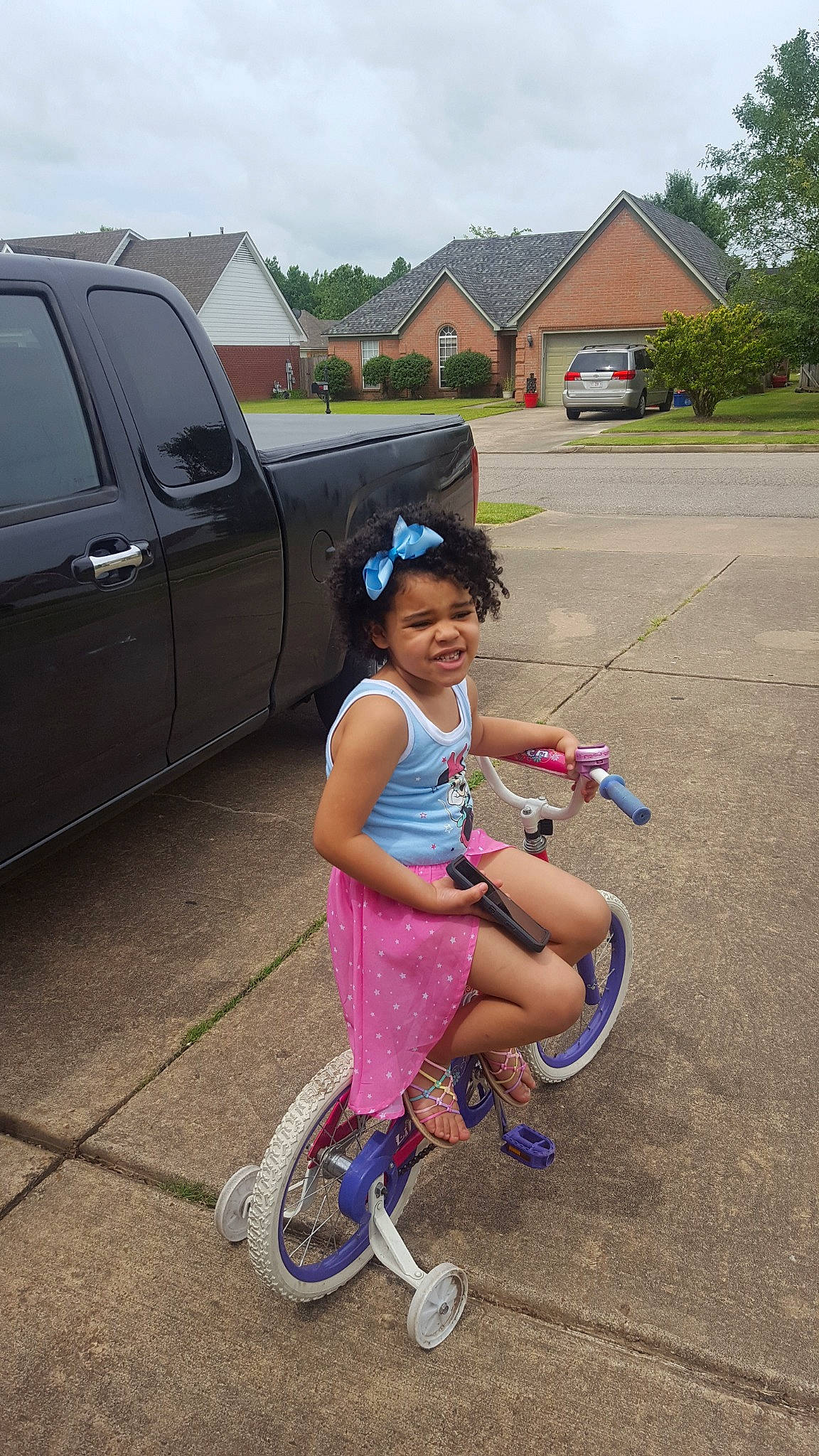 Destanie is registered to the contest to win money with this photo: auto_part, automotive_tire, automotive_wheel_system, bicycle, bicycle_accessory, bicycle_wheel, car, family_car, joy, land_vehicle, person, pickup_truck, recreation, rim, training_wheels, tricycle, vacation, vehicle, wheel