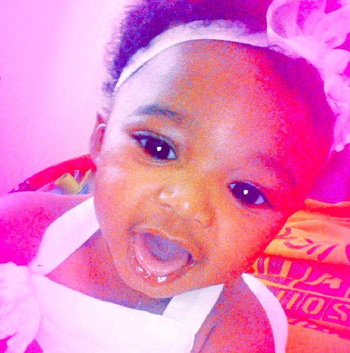 Aaliyah is registered to the contest to win money with this photo: