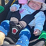 Maëlyne participe au concours pour gagner de l'argent avec cette photo : baby, car_seat, sleeping, hat, bottle, clothing, outdoor, sunlight, child, infant, socks, blue_pants, white_sweater, pacifier, seatbelt, grass, comfort, rest, peaceful, cute