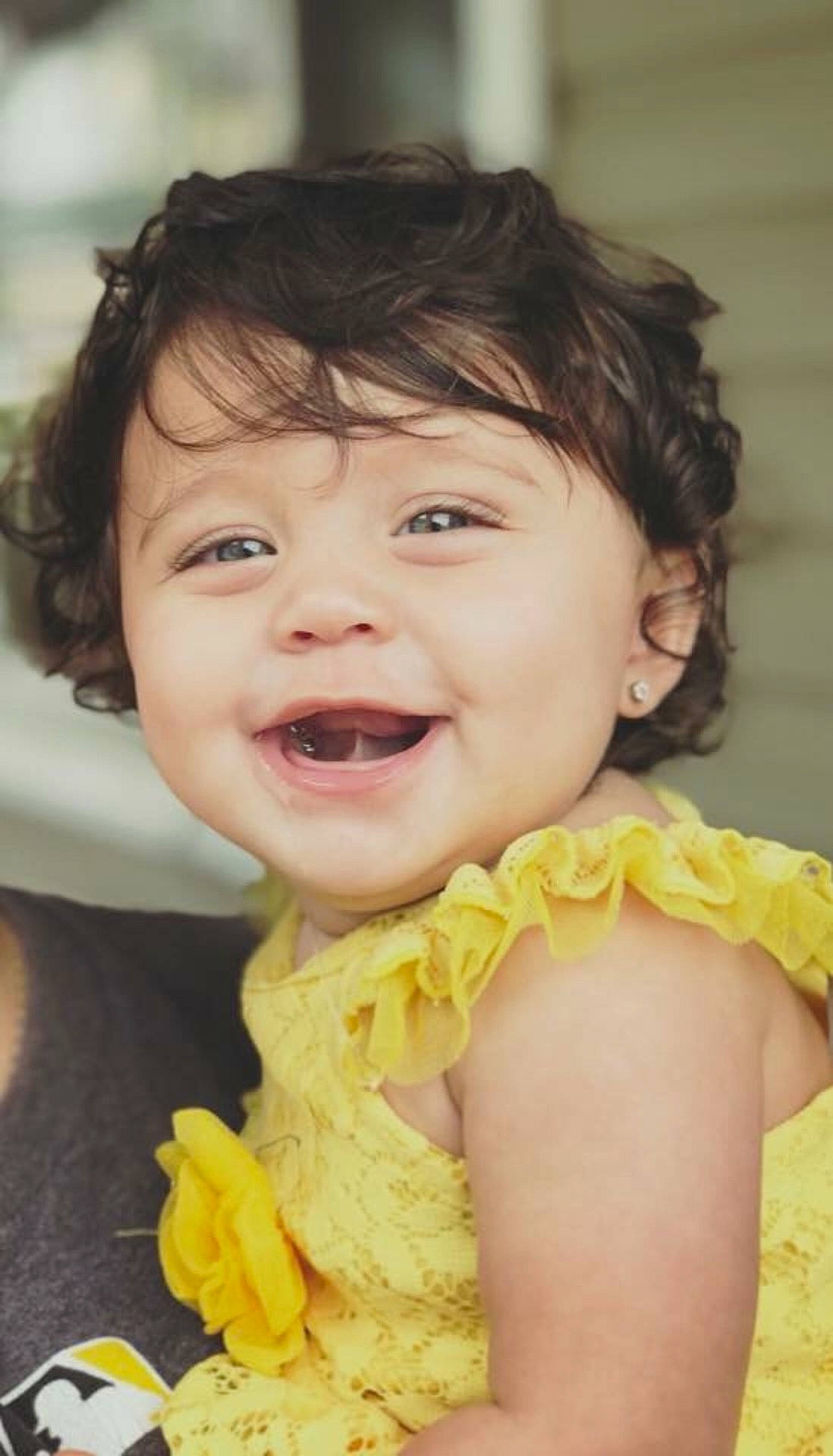 Josephine is registered to the contest to win money with this photo: cheek, child, child_actor, child_model, chin, facial_expression, girl, hairstyle, happiness, infant, joy, laughter, person, skin, smile, toddler, yellow