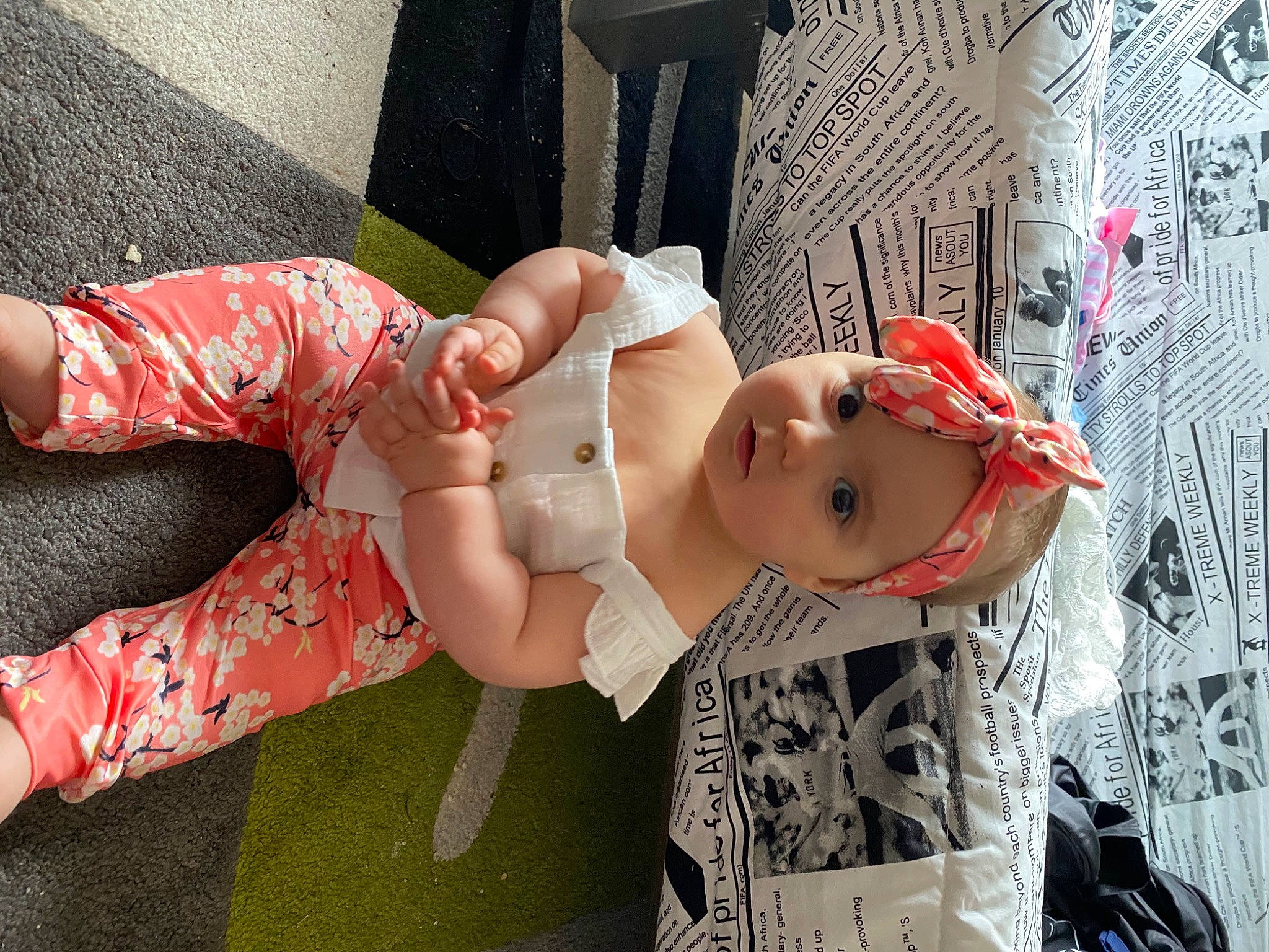 Miléna a rejoint le concours — aidez-le/la à gagner de superbes lots ! arm, beauty, child, cool, fashion, flesh, headwear, leg, lip, person, photography, pink, skin