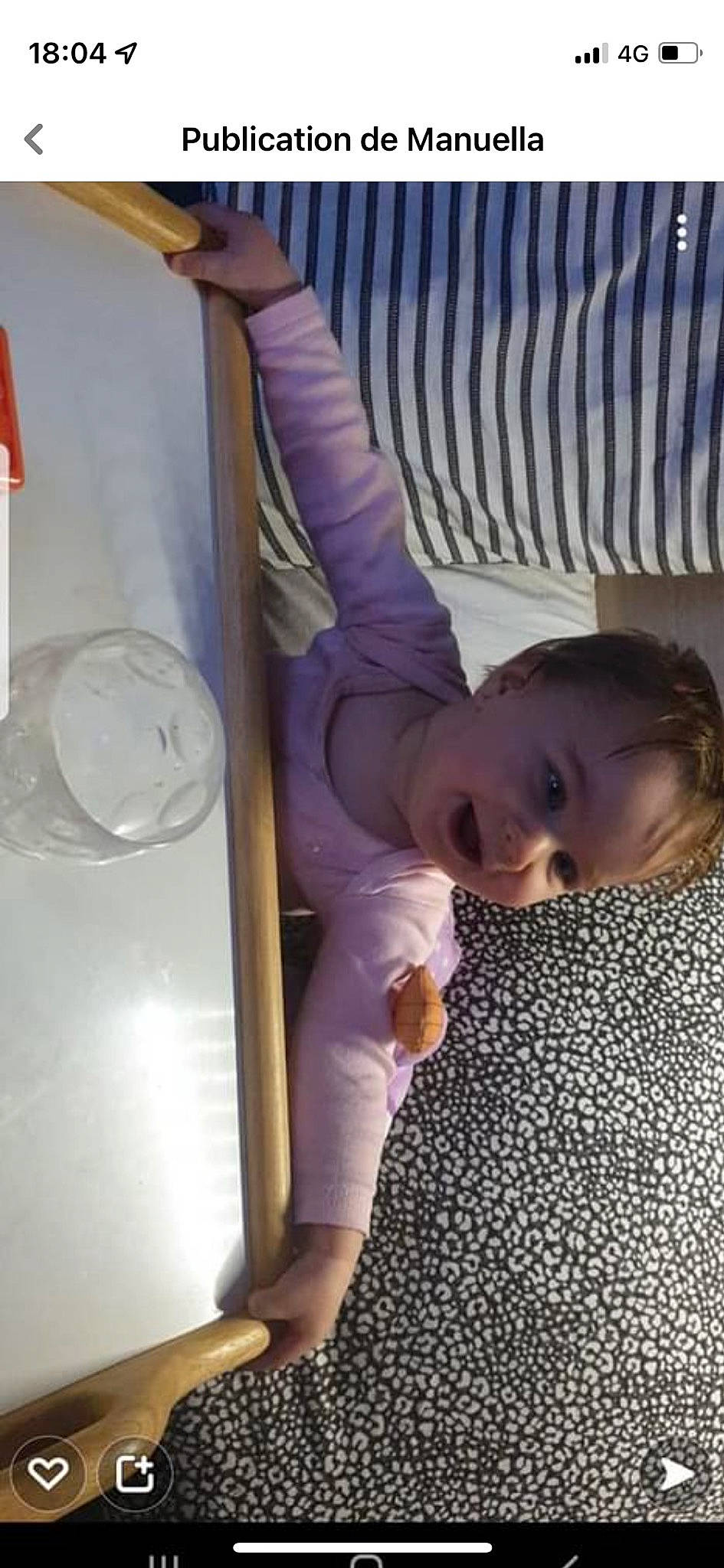 Sïana participe au concours pour gagner de l'argent avec cette photo : baby, baby_toddler_clothing, beauty, child, comfort, elbow, flooring, fun, gas, gesture, happy, human_leg, joint, pattern, person, purple, room, sitting, sleeve, thumb