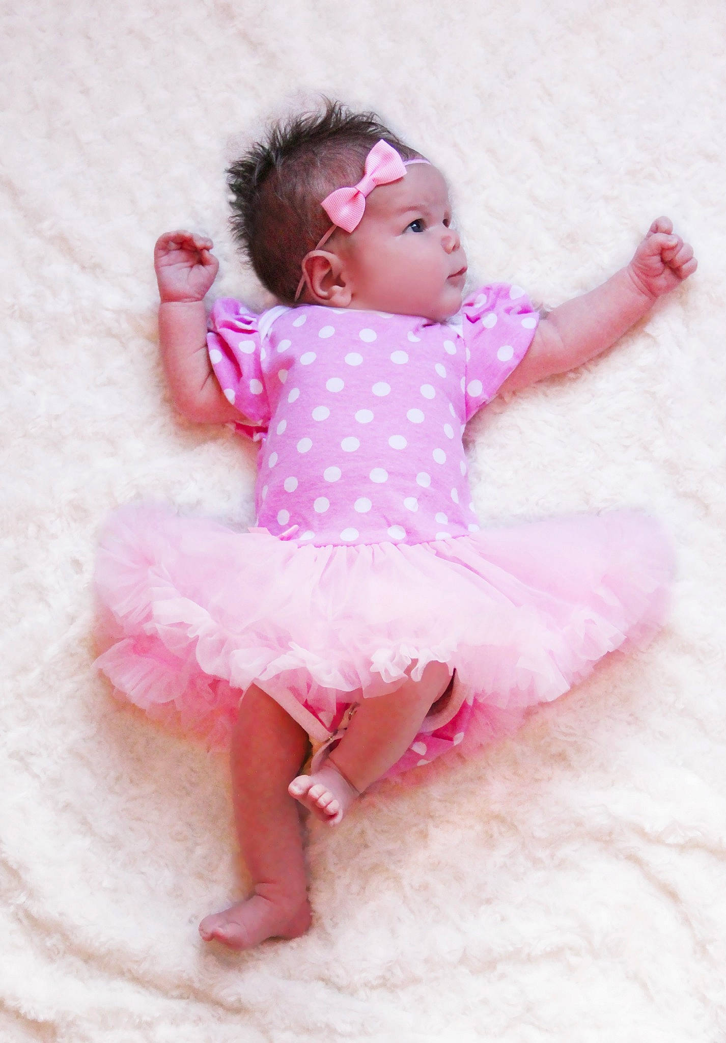 Lyanna is registered to the contest to win money with this photo: ballet_tutu, child, costume, dance_dress, design, girl, infant, person, pink, product, textile, toddler