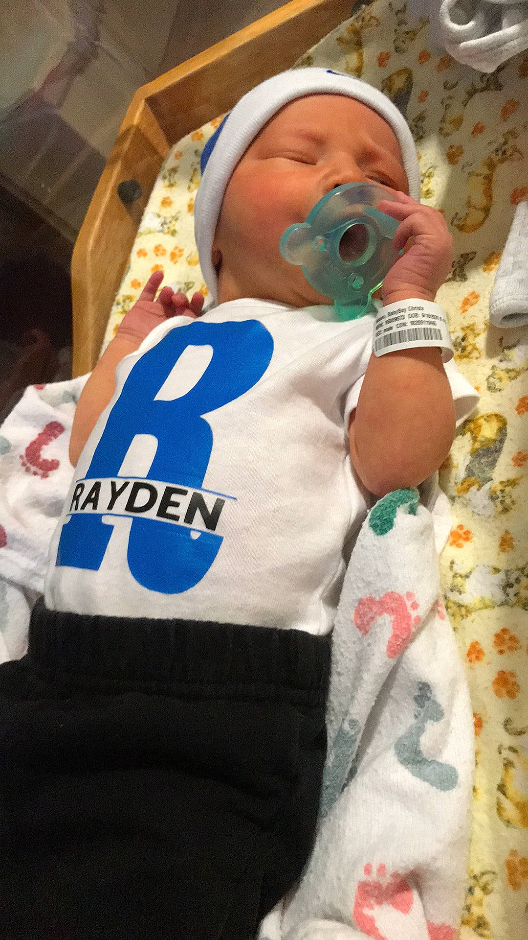 Rayden is registered to the contest to win money with this photo: baby, baby_products, baby_toddler_clothing, child, person