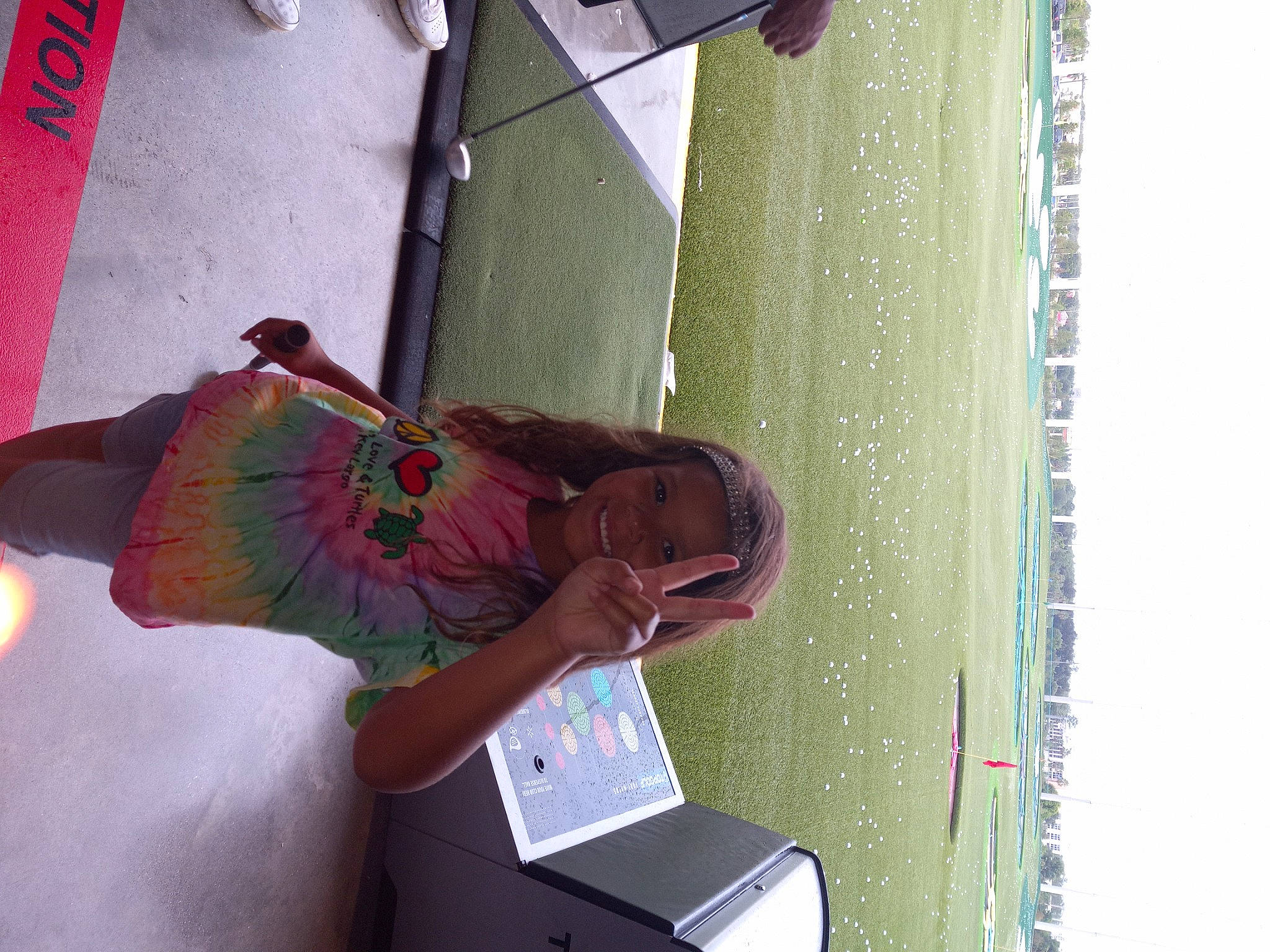 Kaliana is registered to the contest to win money with this photo: art, craft, fashion_accessory, fun, joy, leisure, magenta, paper, person, plant, room, textile, tints_and_shades, vacation, visual_arts, wood