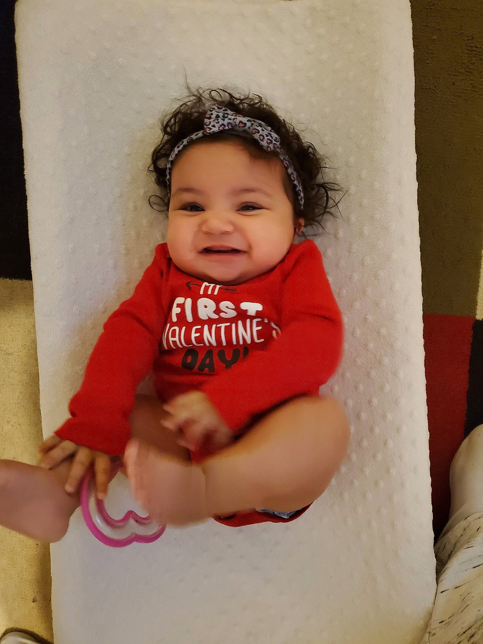 Kylah is registered to the contest to win money with this photo: baby, baby_toddler_clothing, cheek, child, face, forehead, hair_accessory, head, headband, headpiece, headwear, lip, person, skin, smile, toddler