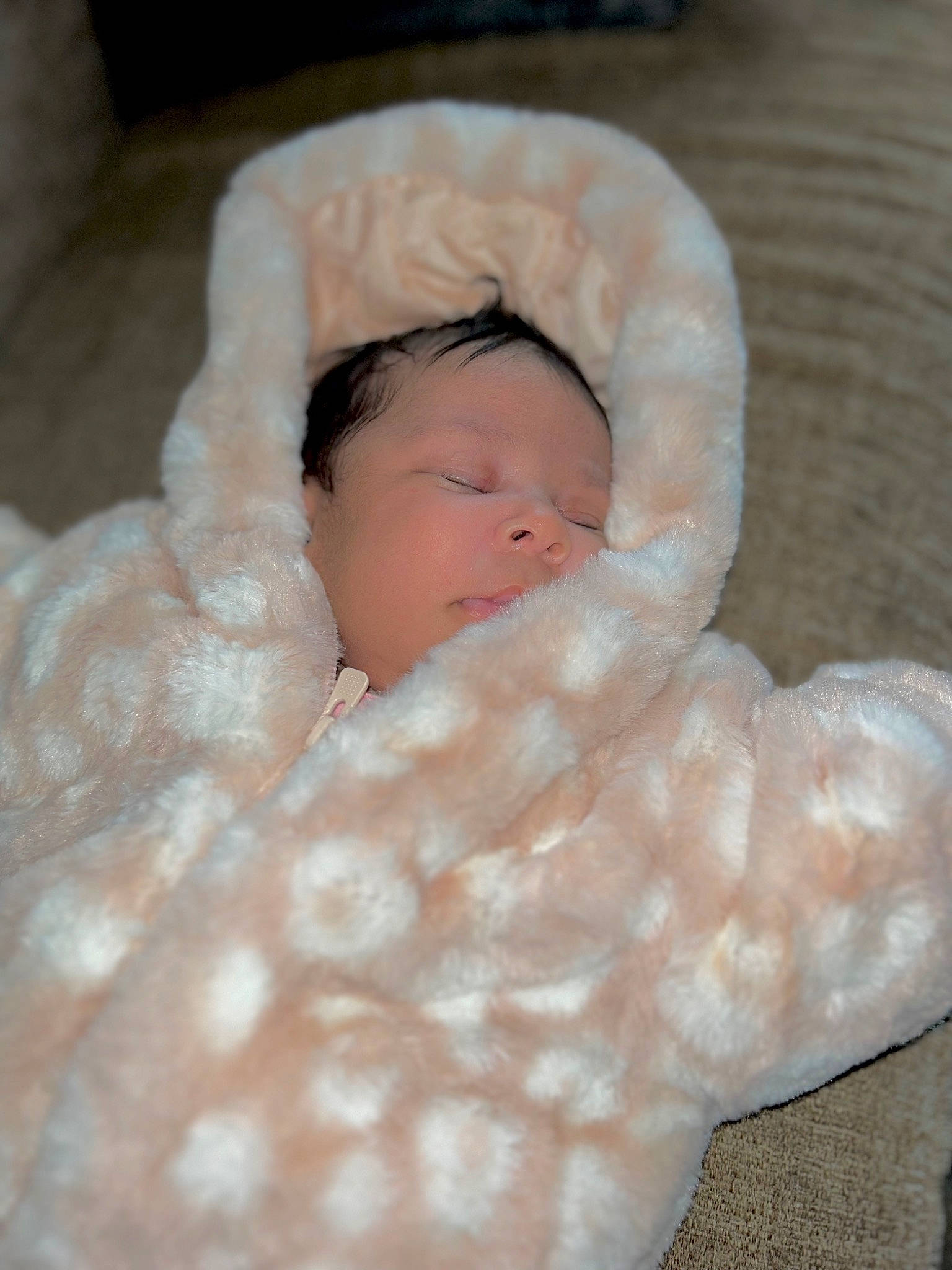 Darasimi is registered to the contest to win money with this photo: baby, baby_products, baby_toddler_clothing, cheek, child, comfort, eye, eyelash, flesh, fur, linens, nail, pattern, peach, person, stain, thumb, toddler