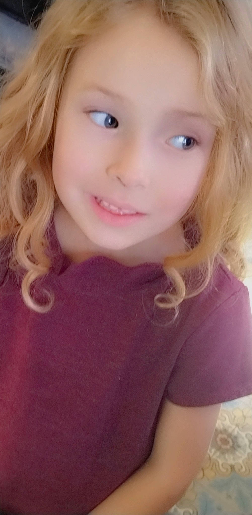 Rose participe au concours pour gagner de l'argent avec cette photo : bangs, cheek, chin, eye, eyebrow, eyelash, face, forehead, happy, head, iris, jaw, joy, lip, mouth, neck, nose, person, pink, skin