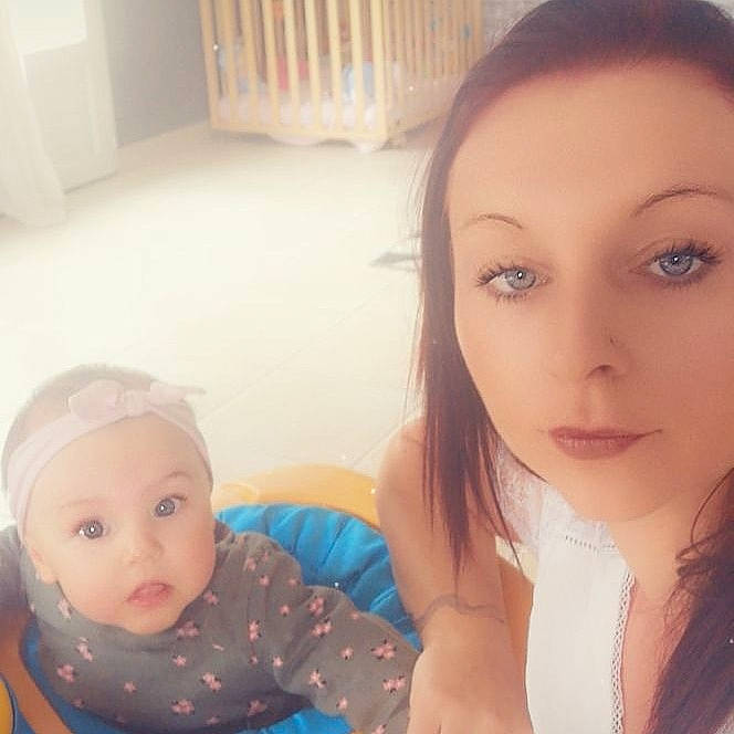 Octavia participe au concours pour gagner de l'argent avec cette photo : baby, beauty, cheek, child, eye, eyebrow, face, forehead, hair, happy, head, human, leg, lip, morning, nose, person, photography, selfie, skin