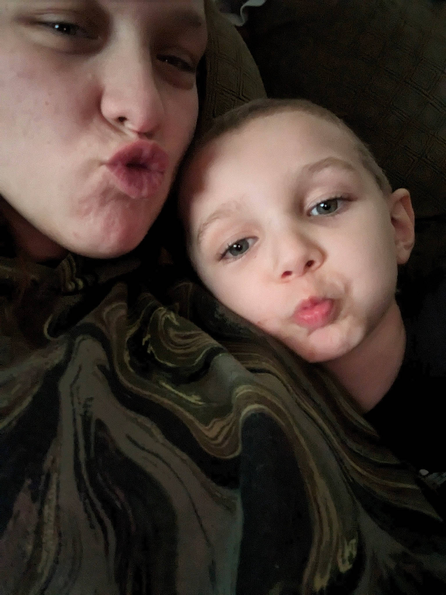 Marcellus is registered to the contest to win money with this photo: cheek, chin, ear, eye, eyebrow, eyelash, facial_expression, forehead, gesture, hairstyle, human, iris, jaw, lip, mouth, neck, nose, organ, outerwear, person