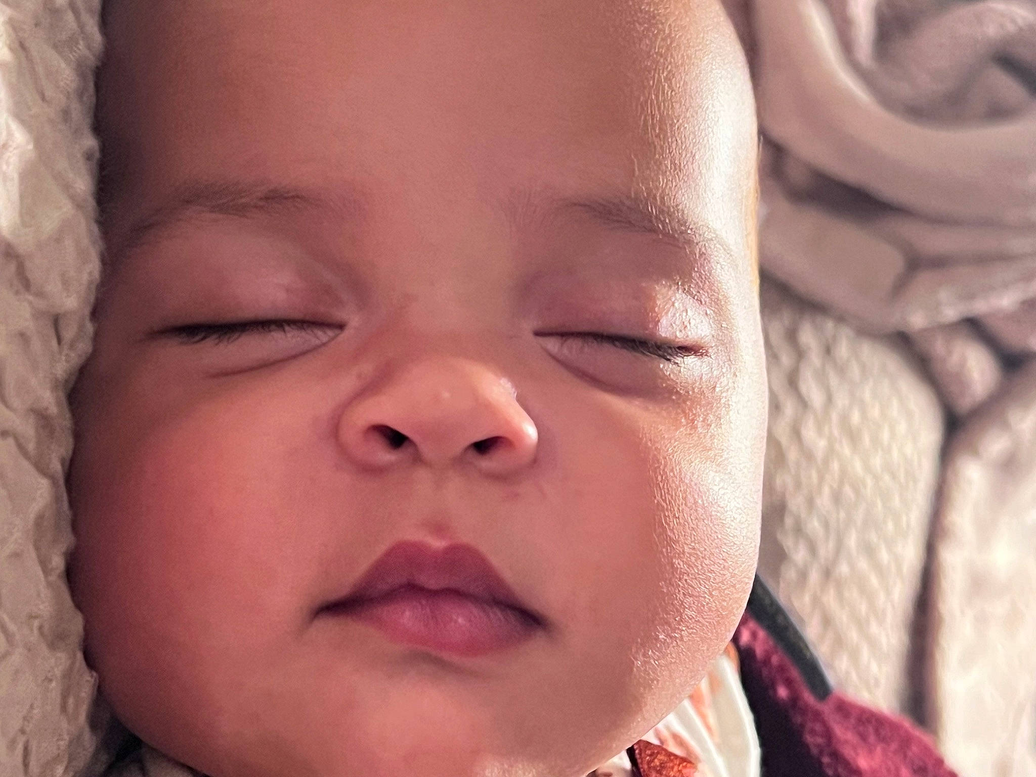 Elizabeth is registered to the contest to win money with this photo: baby, cheek, chin, ear, eye, eyebrow, eyelash, face, forehead, happy, head, human_body, iris, lip, mouth, nose, organ, person, photograph, skin