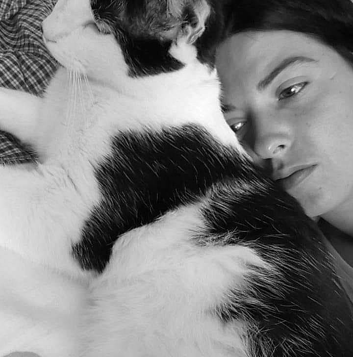 Sony participe au concours pour gagner de l'argent avec cette photo : beauty, black_and_white, black_hair, ear, eye, fur, gesture, hair, lip, long_hair, love, monochrome, monochrome_photography, nose, photography, style, whiskers, white