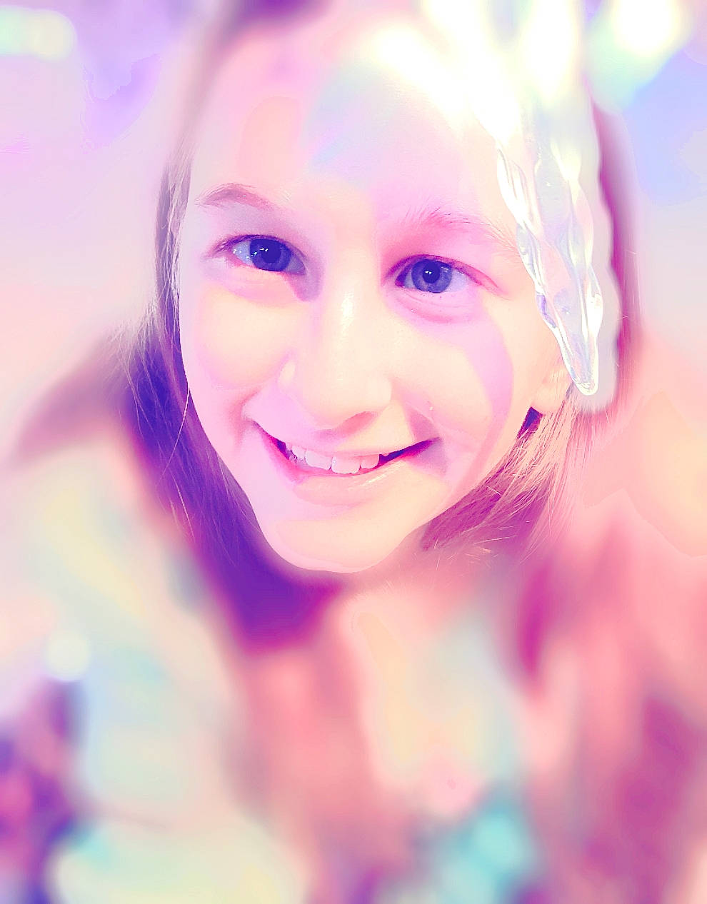 Hayli is registered to the contest to win money with this photo: blond, electric_blue, event, eye, eyebrow, eyelash, flash_photography, fun, hair, happy, iris, joy, lip, long_hair, magenta, people_in_nature, person, pink, purple, smile