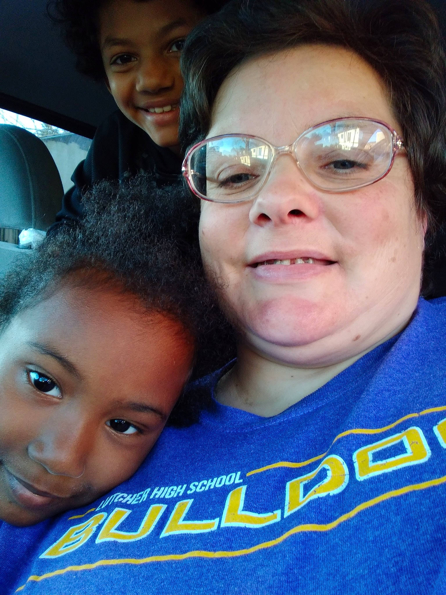 Skyla is registered to the contest to win money with this photo: blue, cheek, chin, eye, face, forehead, gesture, glasses, hair, happy, head, human, iris, jaw, joy, mammal, mouth, nose, person, skin