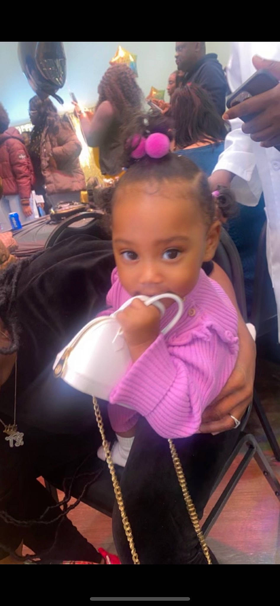 Liberty joined the competition — help win amazing prizes! beauty, chair, child, ear, event, fashion, fun, hair, happy, iris, jewellery, mammal, person, photograph, pink, product, purple, skin, snapshot, toddler