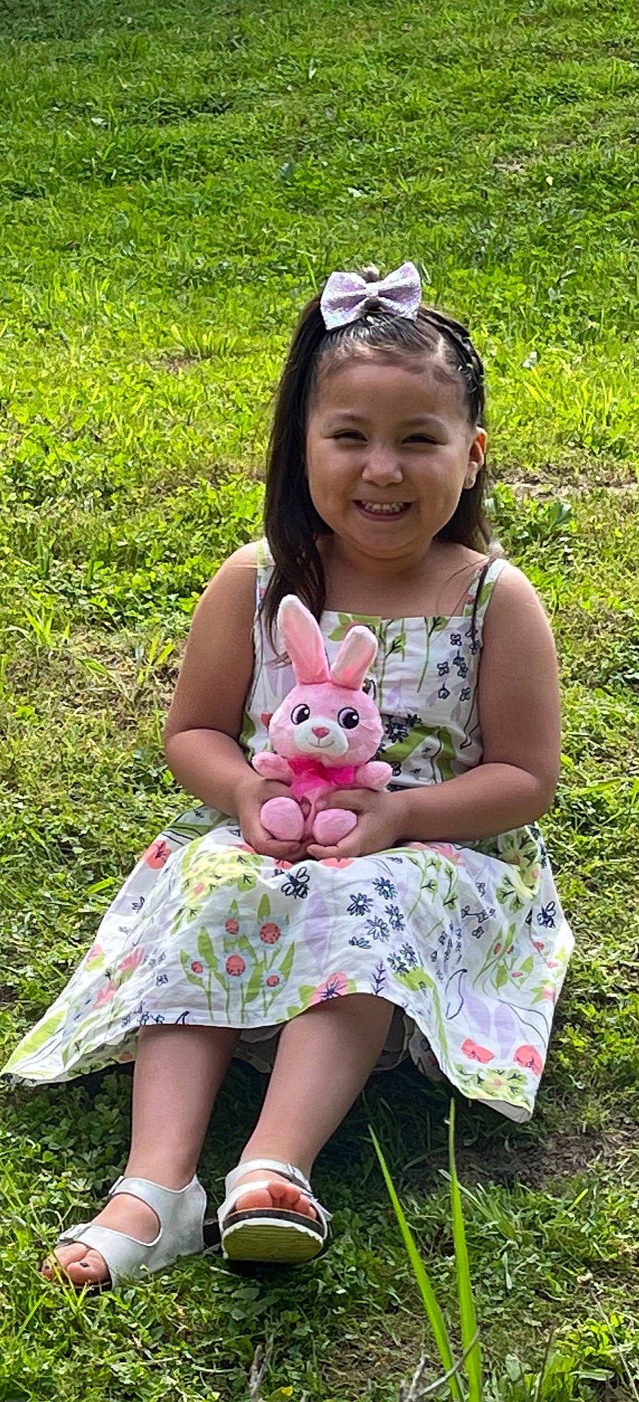 Arianna is registered to the contest to win money with this photo: botany, dress, face, fawn, fun, goggles, grass, grass_family, hair, happy, head, joy, leg, leisure, people_in_nature, person, pink, plant, recreation, skin