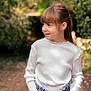 Anastasia a rejoint le concours — aidez-le/la à gagner de superbes lots ! child, girl, outdoor, nature, greenery, path, portrait, smile, white_sweater, denim_jeans, hands_in_pockets, ponytail, casual, young, daylight, blurry_background, fashion, happy, cute, park