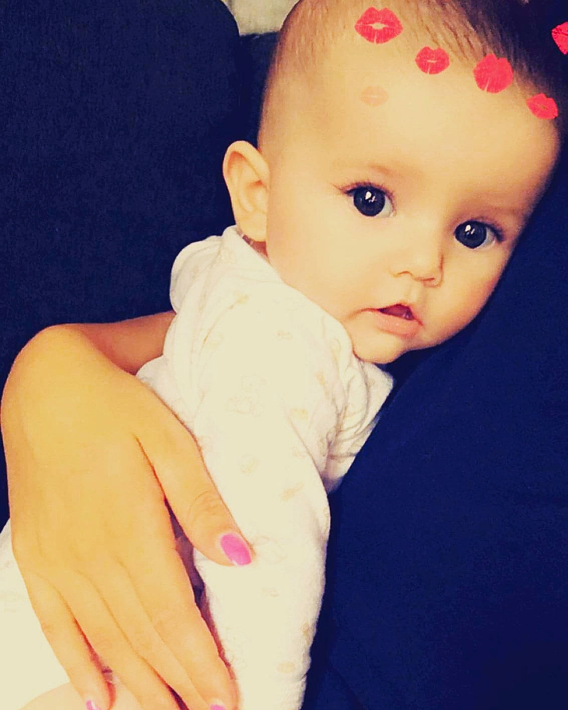 Kyara participe au concours pour gagner de l'argent avec cette photo : cheek, child, child_model, ear, eye, girl, infant, lip, neck, person, product, skin, toddler