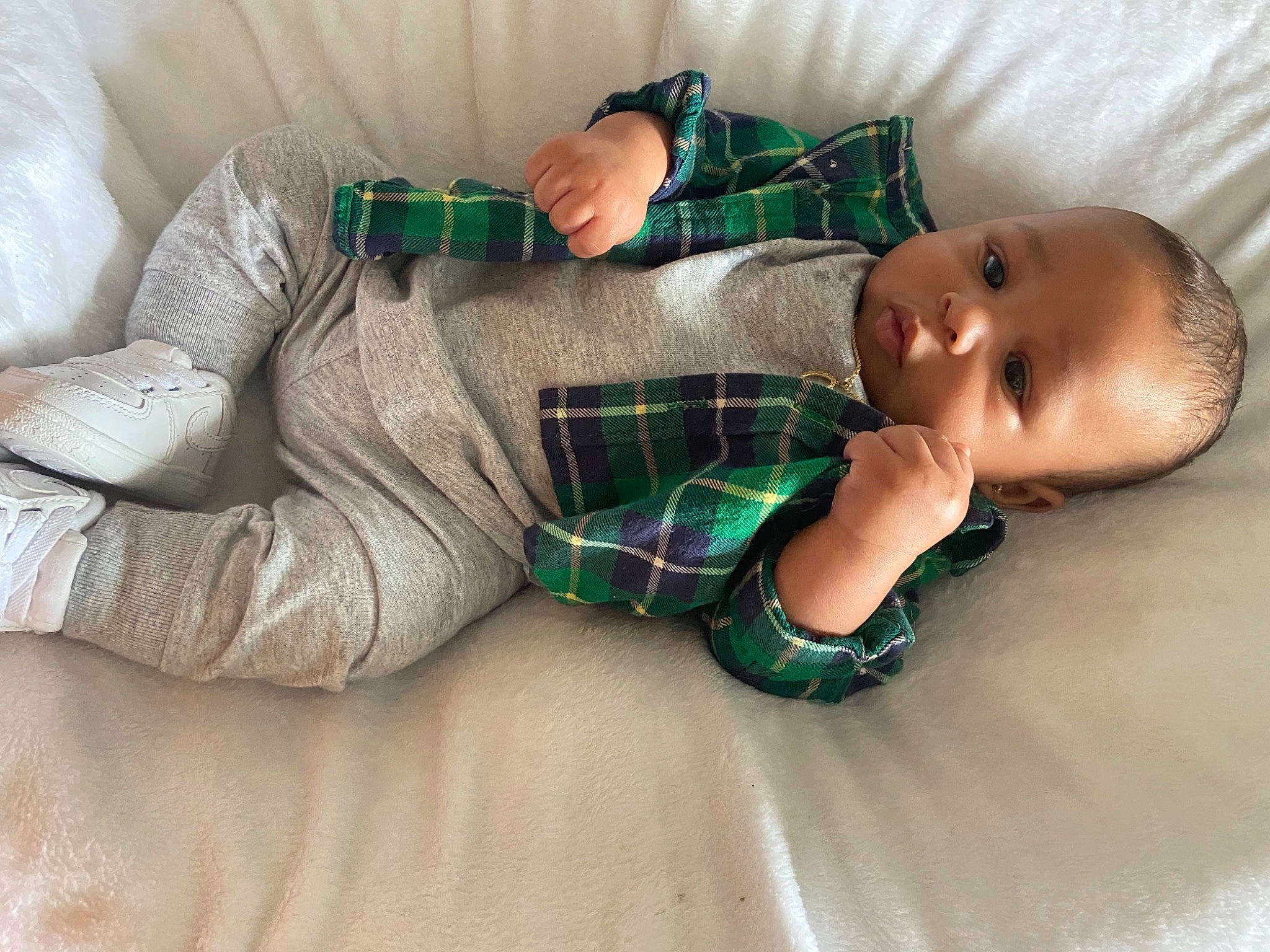 Cartiér joined the competition — help win amazing prizes! abdomen, baby, baby_toddler_clothing, child, comfort, couch, hand, human_leg, leg, linens, pattern, person, plaid, sitting, sock, tartan, thigh, toddler, trunk, wood