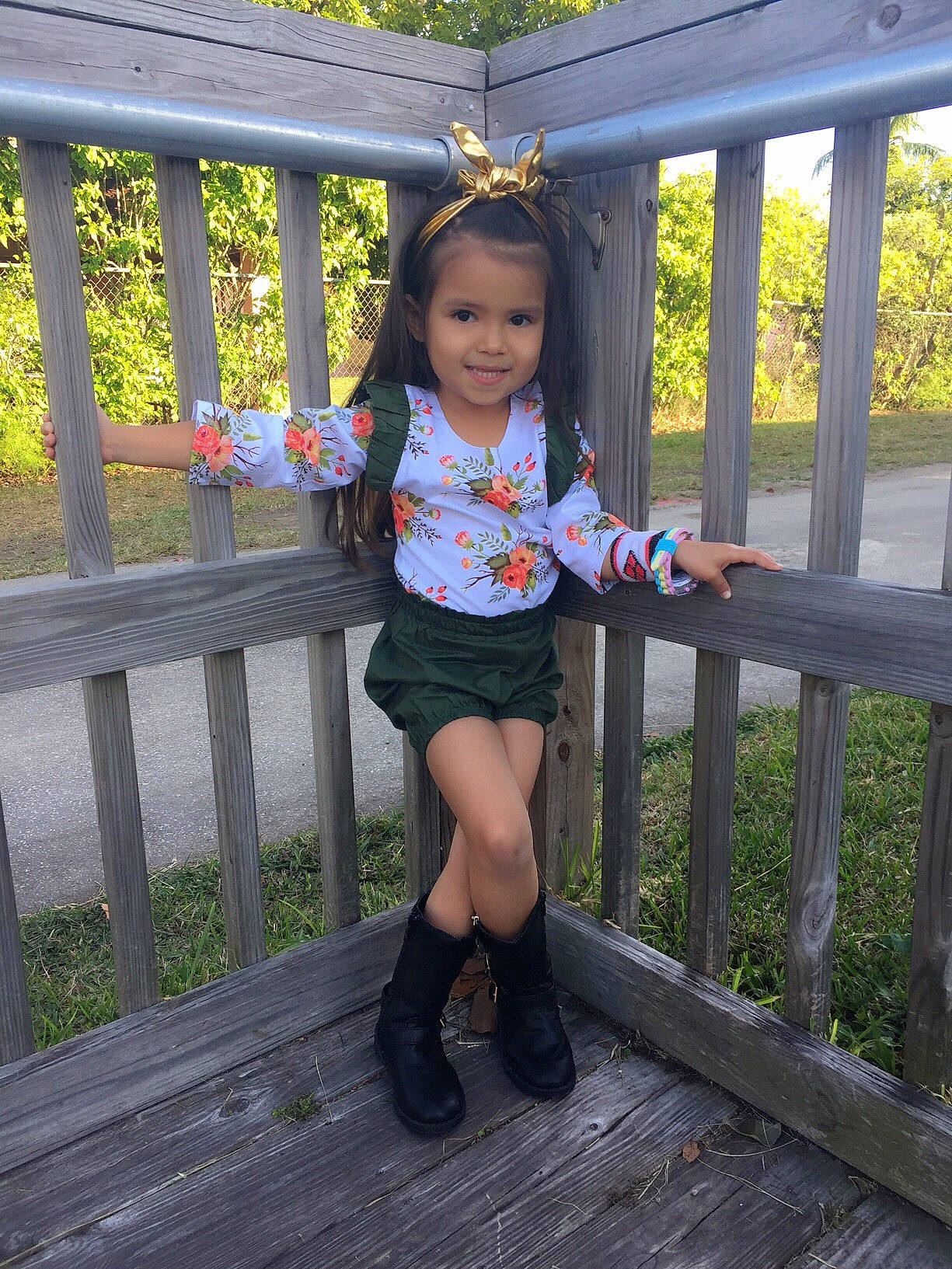Brielle is registered to the contest to win money with this photo: beauty, boot, botany, child, footwear, joy, knee, leg, person, photography, plant, shoe, shorts, skin, smile, snapshot, t_shirt, toddler, tourism, vacation