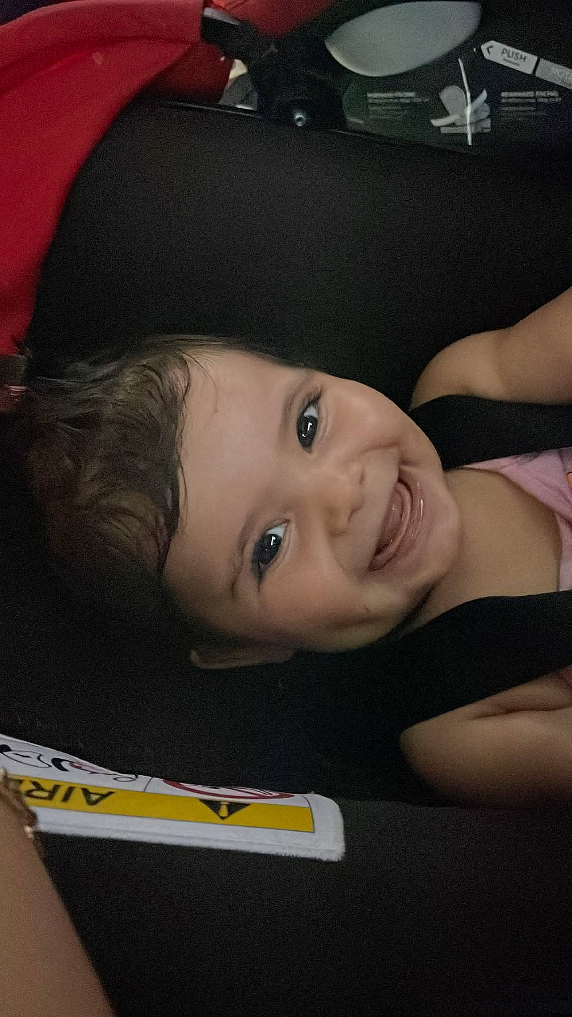 Alaïa participe au concours pour gagner de l'argent avec cette photo : black_hair, cap, cool, eye, eyebrow, eyelash, facial_expression, flash_photography, fun, happy, hat, human, iris, joy, lip, mouth, neck, nose, person, skin