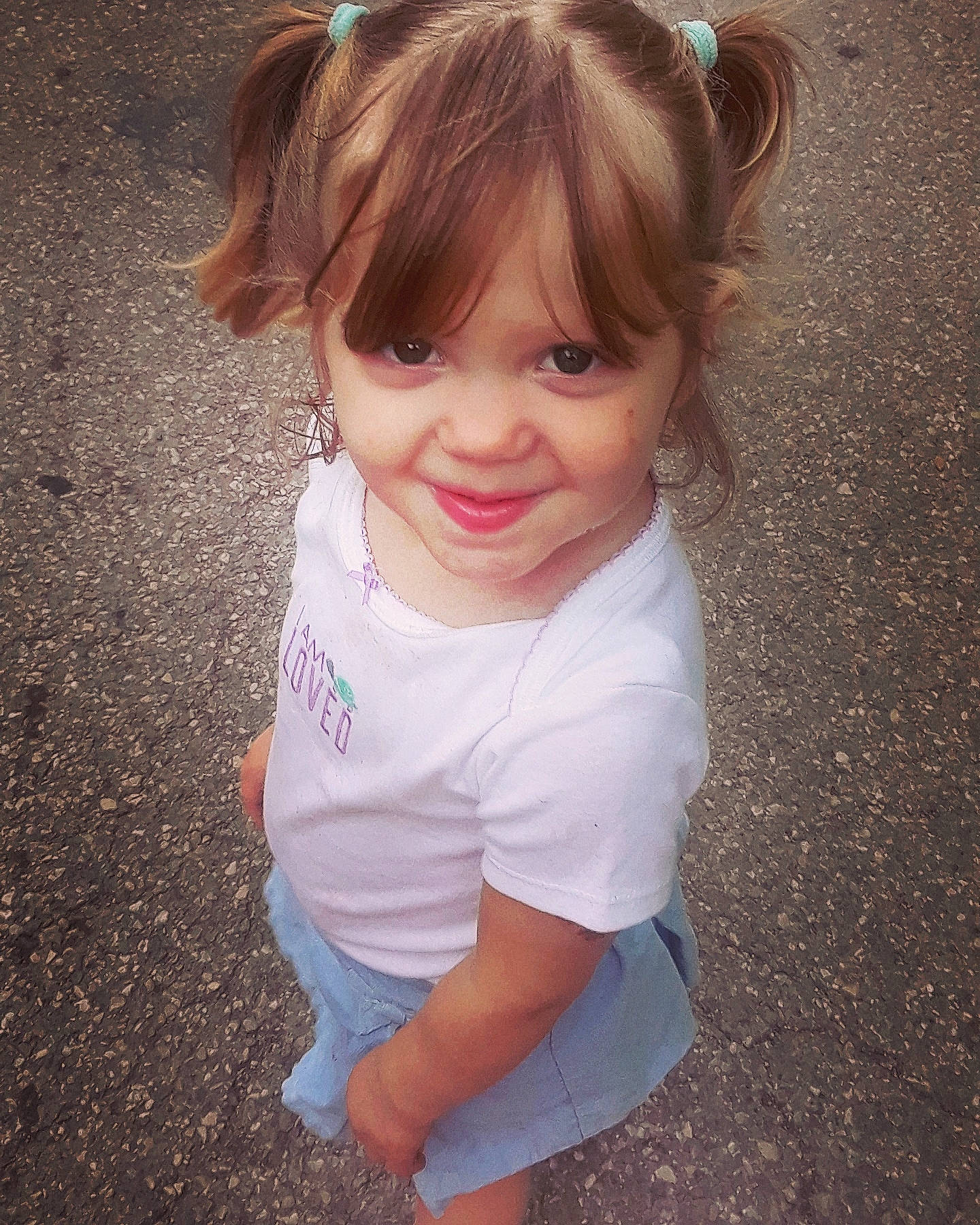Emily Rose is registered to the contest to win money with this photo: blond, brown_hair, cheek, child, day, eye, face, fun, girl, hair, hairstyle, happiness, head, human_hair_color, infant, joy, long_hair, nose, person, skin
