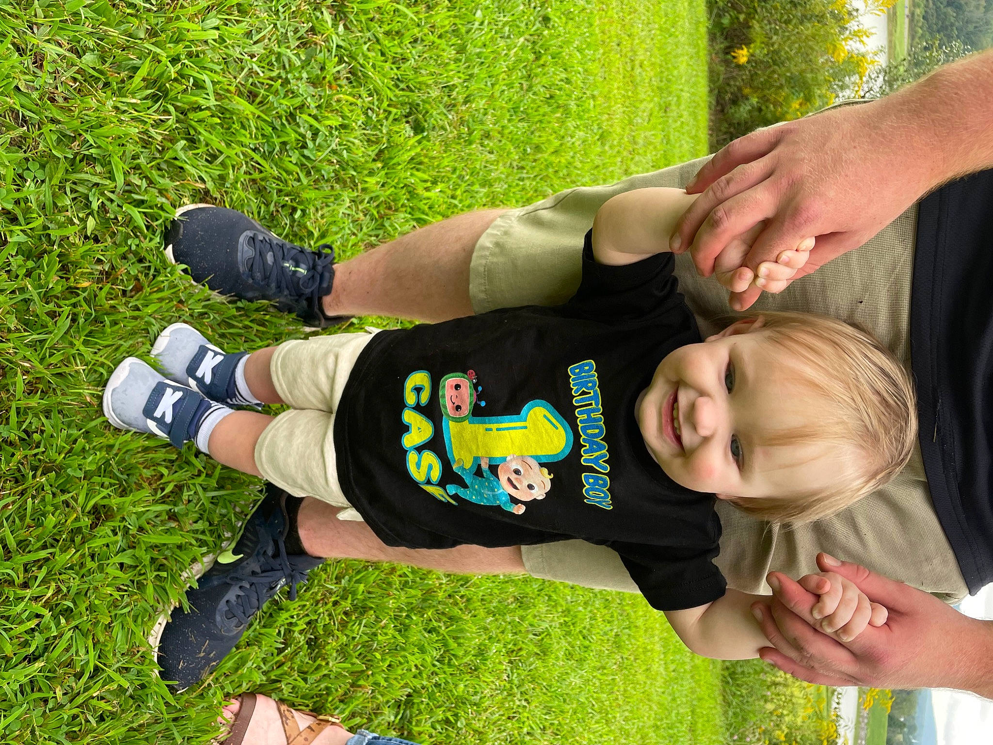 Case joined the competition — help win amazing prizes! child, finger, fun, grass, grass_family, green, hand, happy, joint, joy, leaf, leg, leisure, people_in_nature, person, photograph, plant, sleeve, smile, t_shirt