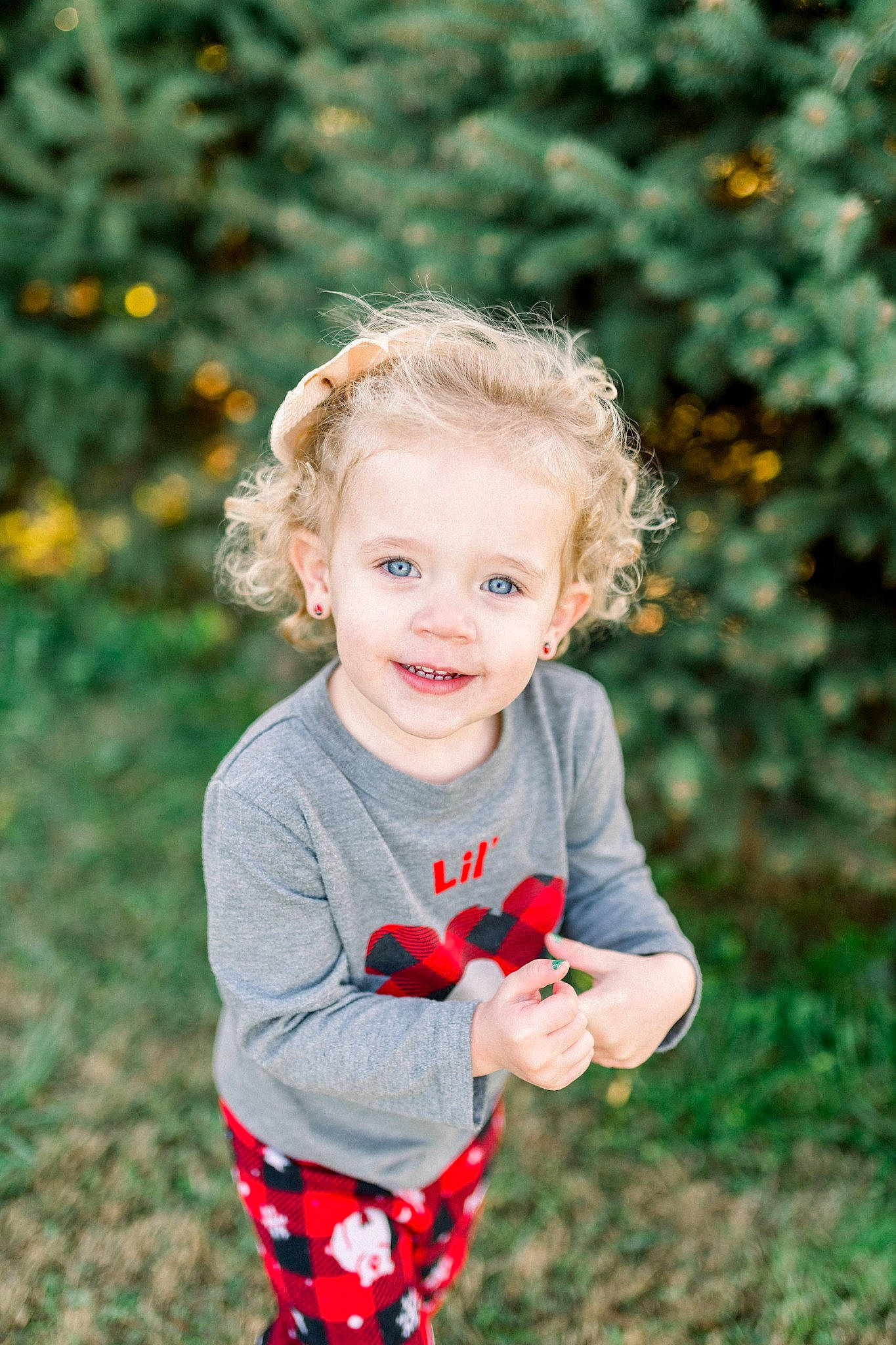 Lil joined the competition — help win amazing prizes! baby, baby_toddler_clothing, blond, eye, facial_expression, flash_photography, fun, grass, hairstyle, happy, joy, pattern, people_in_nature, person, plant, sitting, sleeve, smile, sunlight, t_shirt