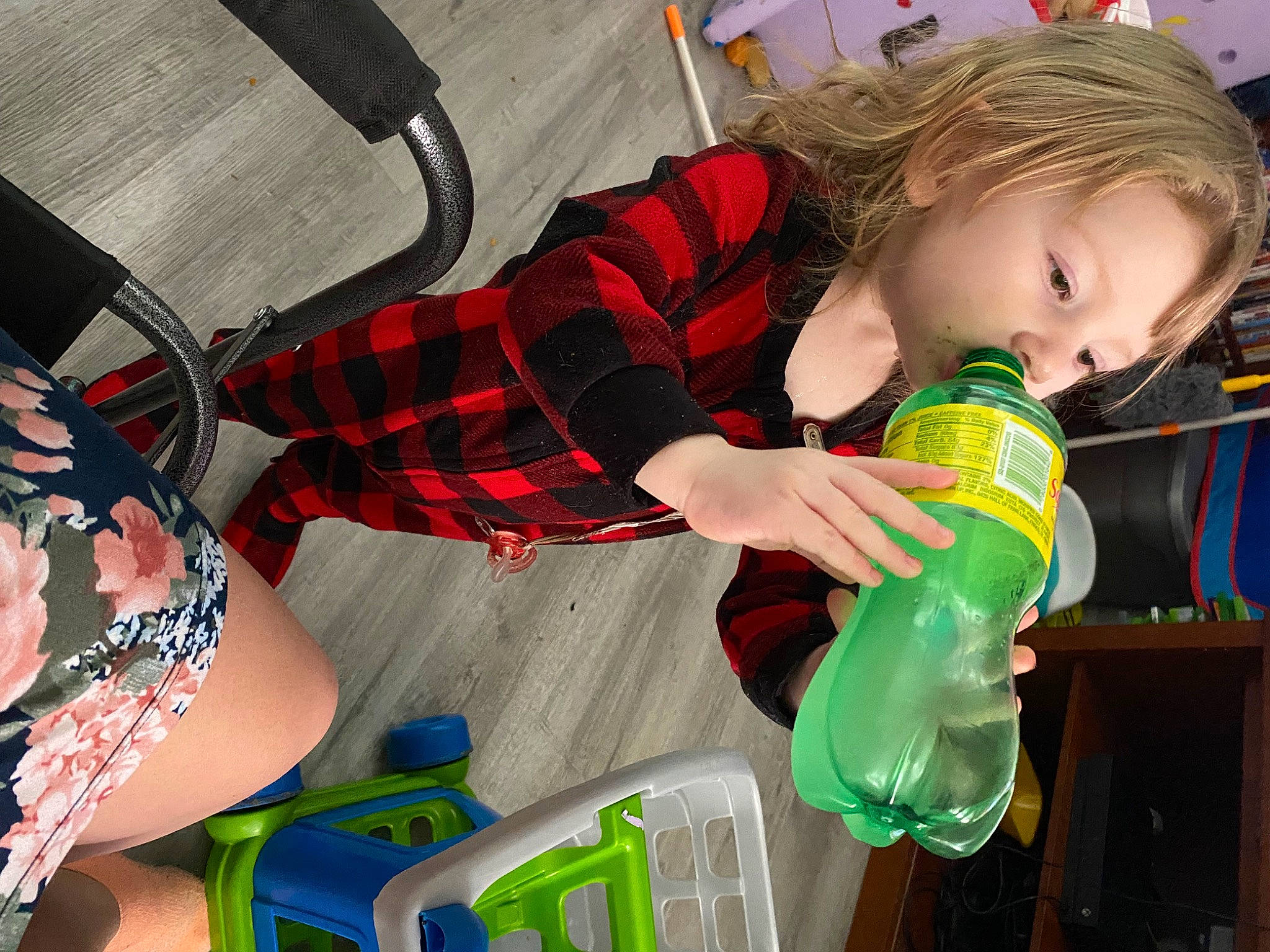 Lillian is registered to the contest to win money with this photo: baby, baby_playing_with_toys, baby_products, baby_toys, bag, child, fun, green, happy, human_leg, luggage_and_bags, pattern, person, plaid, play, sitting, sock, tartan, thigh, toddler