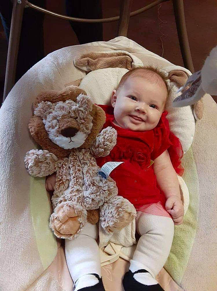 Freya-luna is registered to the contest to win money with this photo: baby, baby_laughing, baby_products, baby_toddler_clothing, baby_toys, cheek, comfort, facial_expression, joy, laugh, person, plush, product, sock, stuffed_toy, teddy_bear, textile, toy