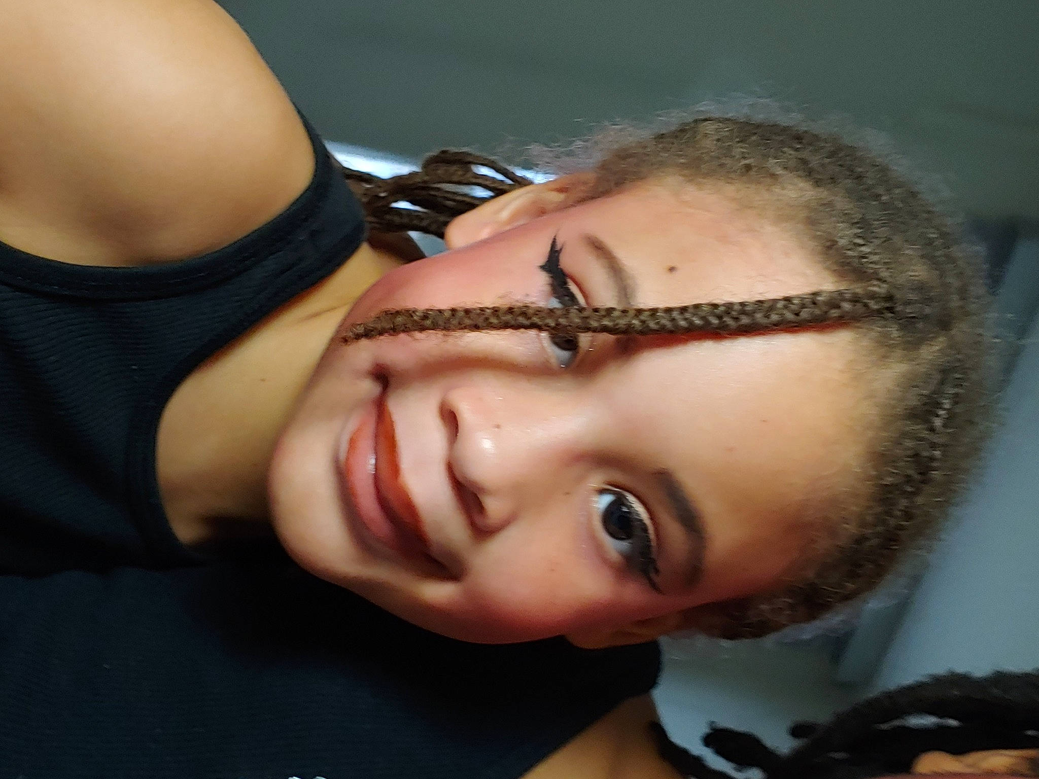 Auset is registered to the contest to win money with this photo: arm, cheek, chest, ear, eyebrow, eyelash, eyewear, flash_photography, forehead, gesture, happy, jaw, joy, lip, mouth, neck, nose, person, shoulder, skin