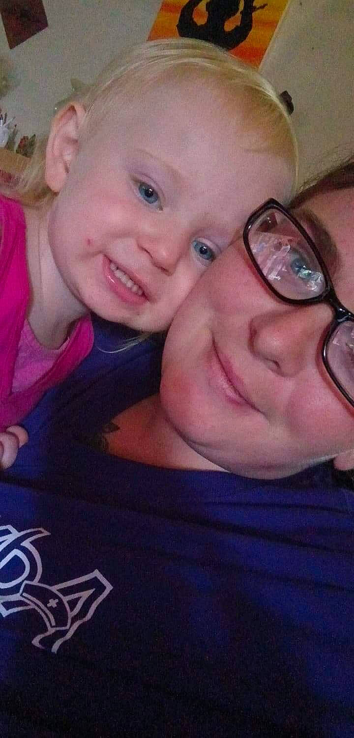 Graclyn is registered to the contest to win money with this photo: cheek, chin, ear, eye, eyebrow, face, facial_expression, forehead, glasses, head, jaw, lip, mouth, neck, nose, organ, person, skin, smile, tooth