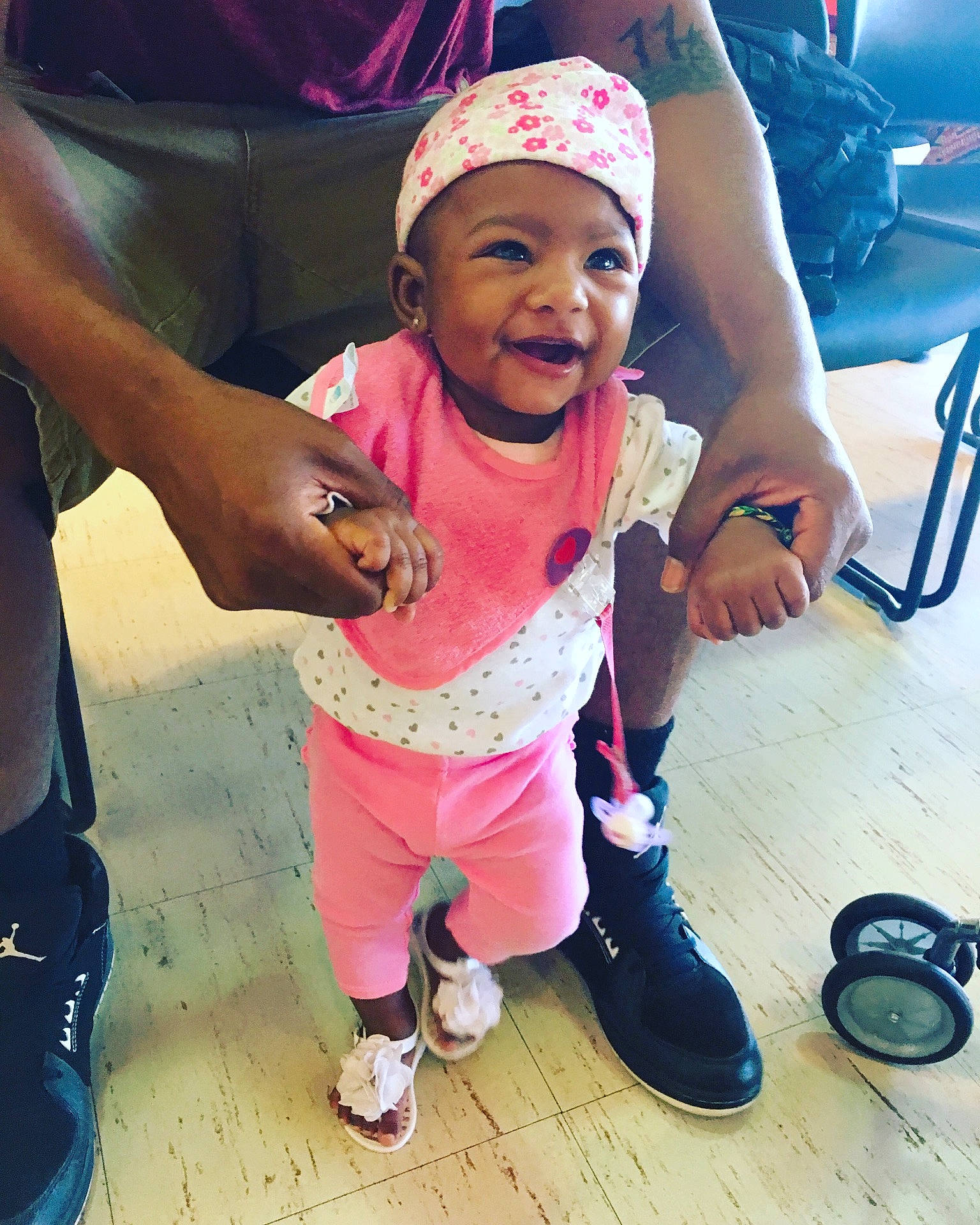 Deanna is registered to the contest to win money with this photo: child, day, fun, headwear, image