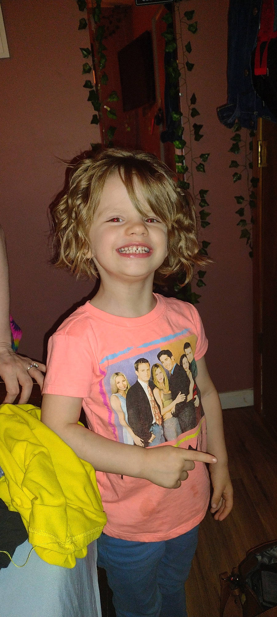 Brooklyn is registered to the contest to win money with this photo: cheek, eye, face, facial_expression, fun, hair, hairstyle, happy, head, human, human_body, iris, joy, mouth, neck, organ, person, pink, shoulder, sleeve