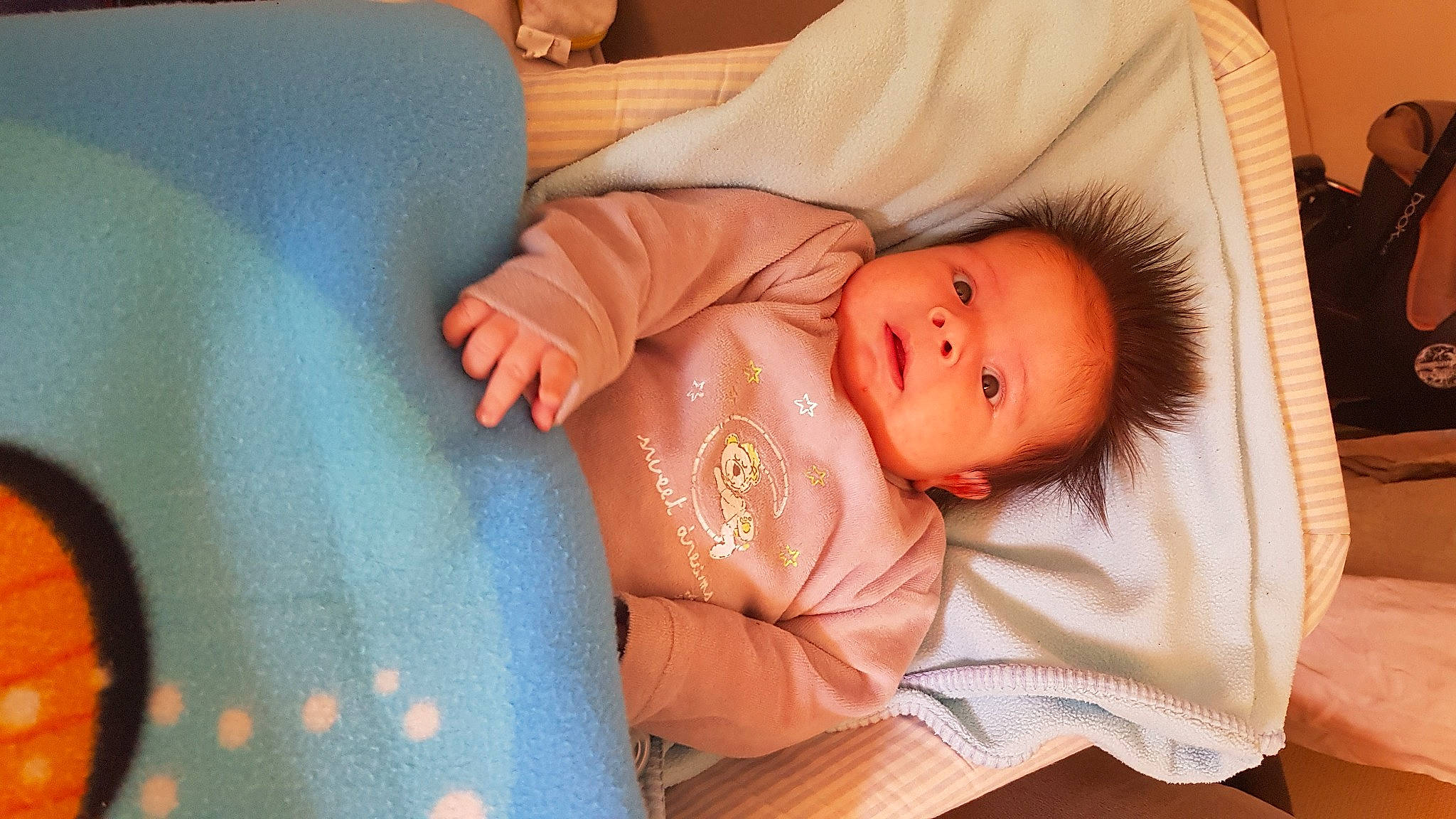 Elizio participe au concours pour gagner de l'argent avec cette photo : abdomen, baby, baby_products, baby_sleeping, baby_toddler_clothing, bedtime, child, comfort, eye, linens, mouth, nap, pattern, person, room, sitting, skin, sleep, textile, toddler