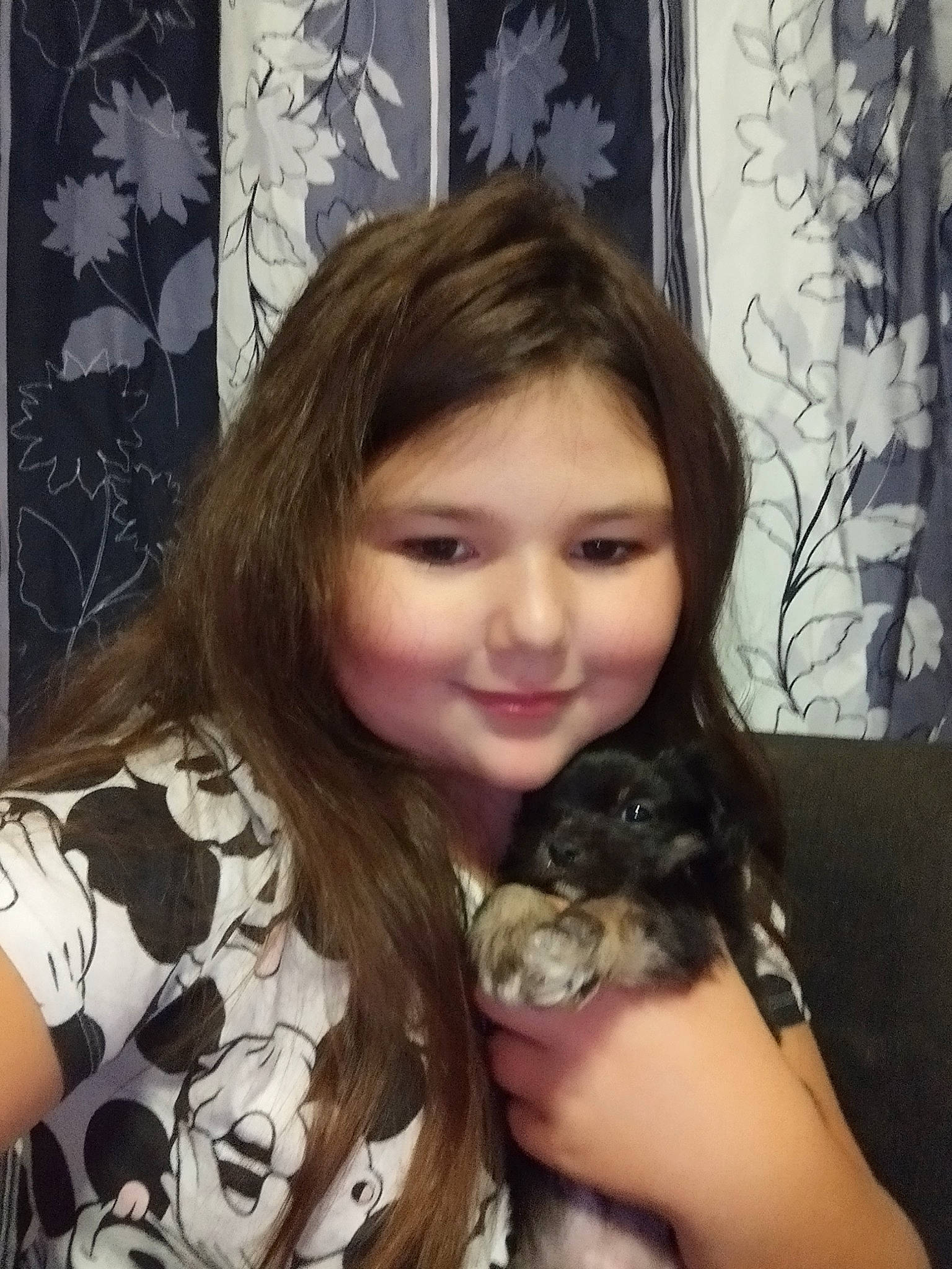 Celine participe au concours pour gagner de l'argent avec cette photo : bangs, beauty, blond, brown_hair, eye, eyelash, fawn, felidae, hair, hairstyle, happy, iris, jaw, joy, lip, long_hair, person, skin, small_to_medium_sized_cats, smile