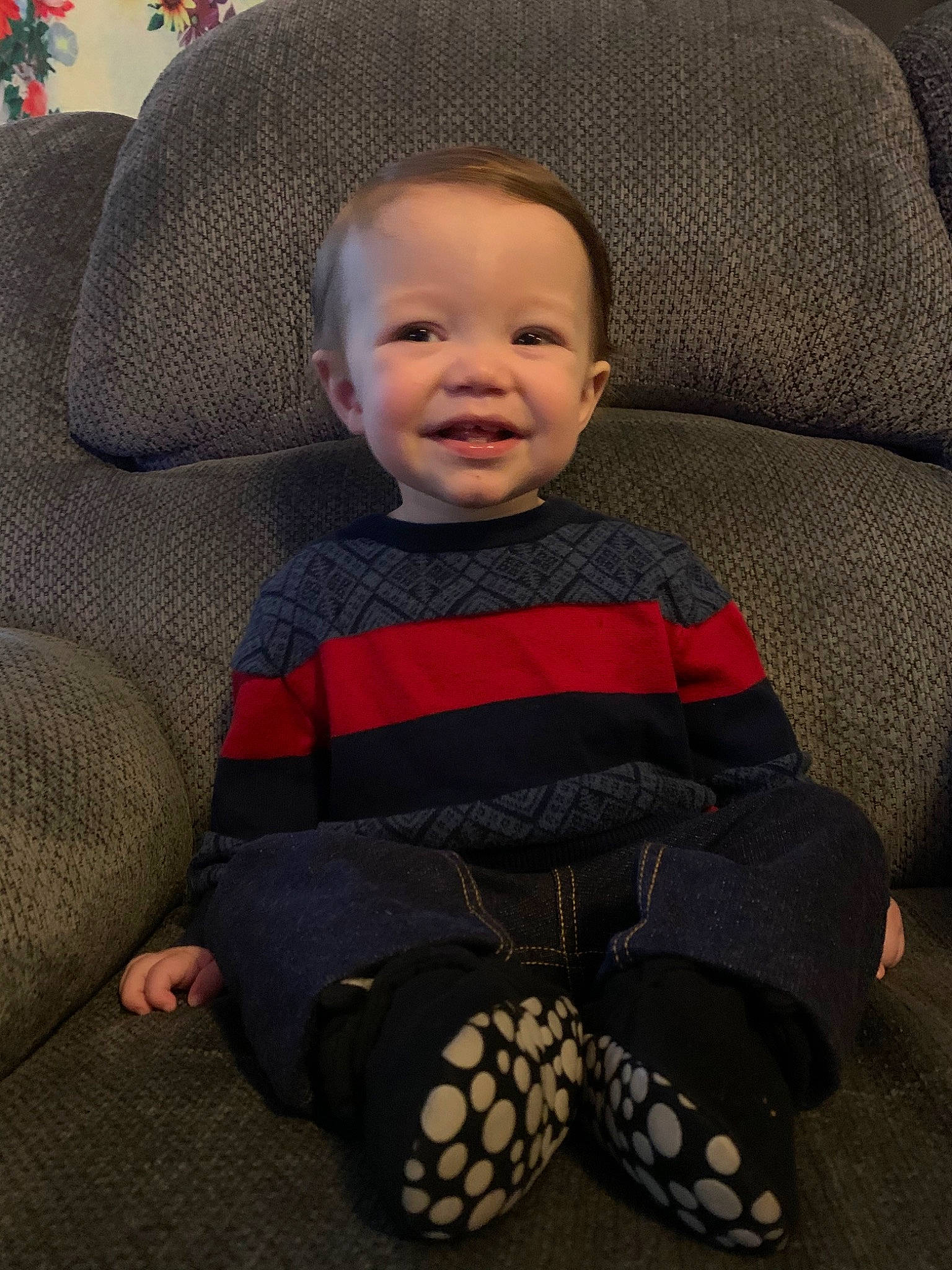 Alvin is registered to the contest to win money with this photo: baby, cheek, child, head, person, sitting, smile, toddler