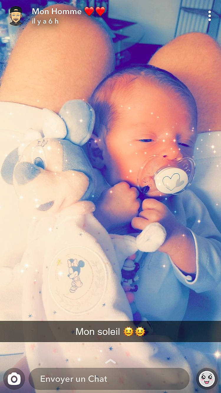 Maëlys a rejoint le concours — aidez-le/la à gagner de superbes lots ! baby, birth, cheek, child, nose, person, smile, teddy_bear, toddler, toy