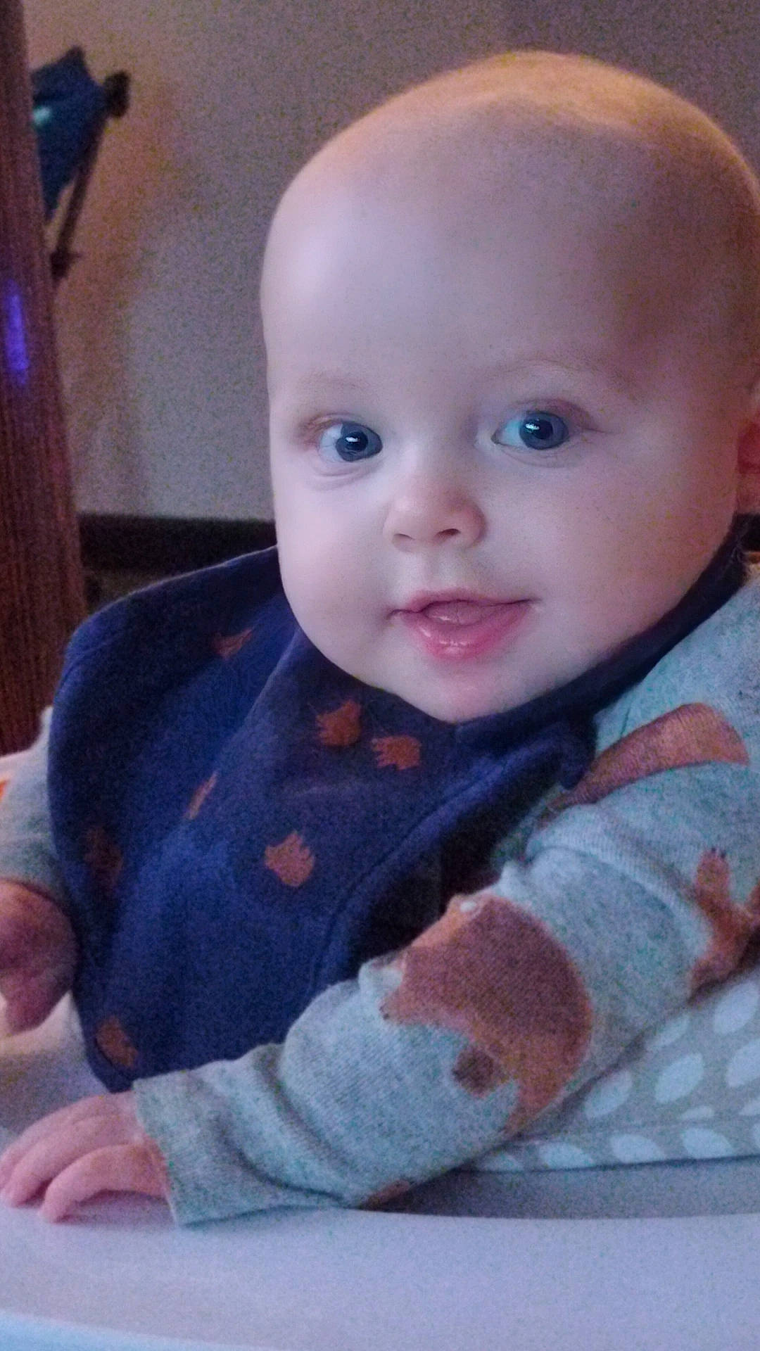 Cassius is registered to the contest to win money with this photo: baby, baby_toddler_clothing, cheek, child, chin, comfort, facial_expression, finger, gesture, human, iris, lip, mouth, nose, person, product, skin, sleeve, smile, thumb