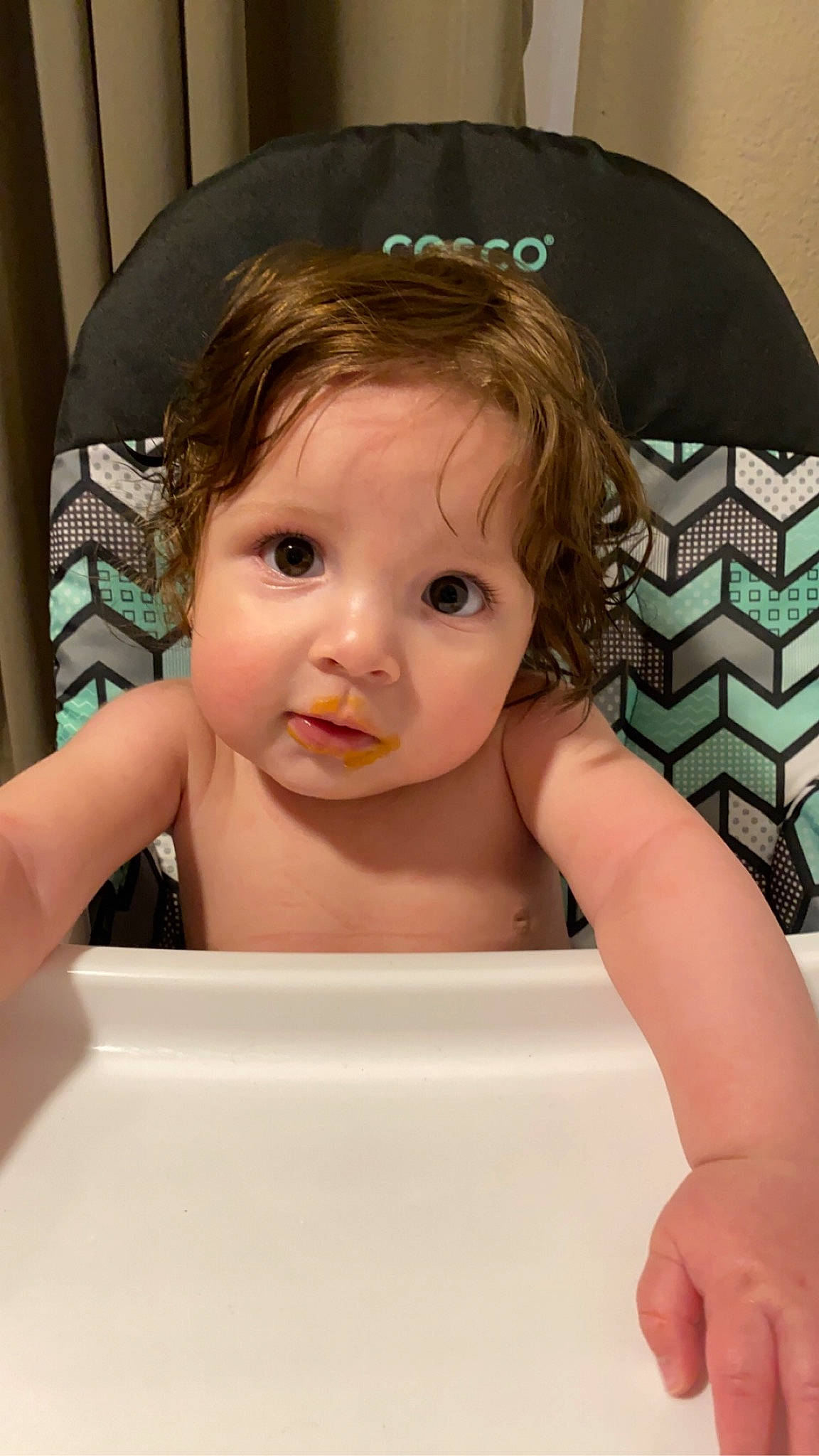 Everett is registered to the contest to win money with this photo: baby, baby_bathing, bathing, cheek, chest, chin, ear, eyebrow, eyelash, facial_expression, forehead, hairstyle, head, iris, lip, mouth, neck, nose, person, skin