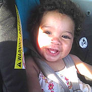 Mya is registered to the contest to win money with this photo: