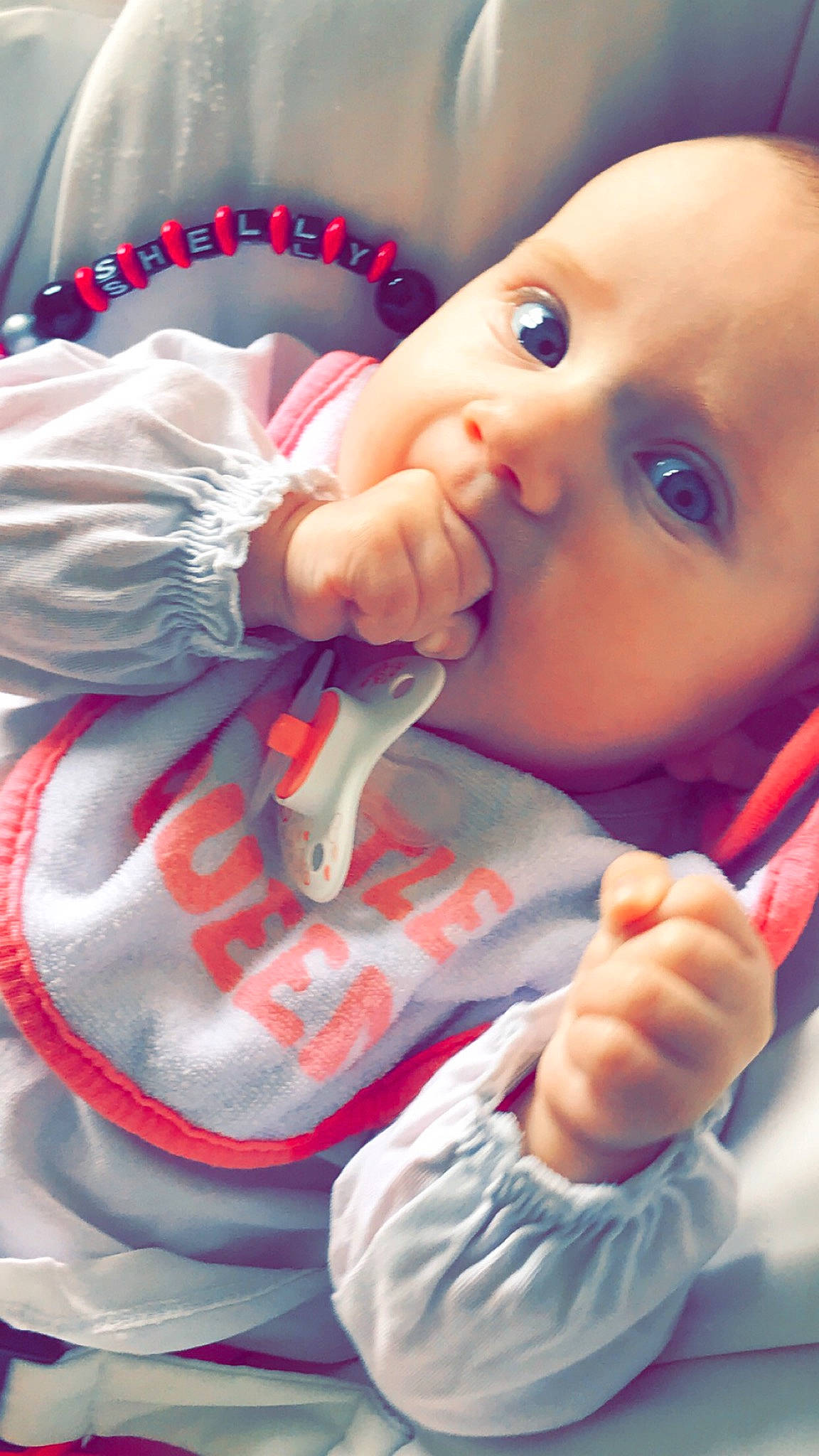 Shelly participe au concours pour gagner de l'argent avec cette photo : cheek, child, finger, girl, hand, infant, lip, mouth, person, pink, play, product, skin, smile, sweetness, toddler