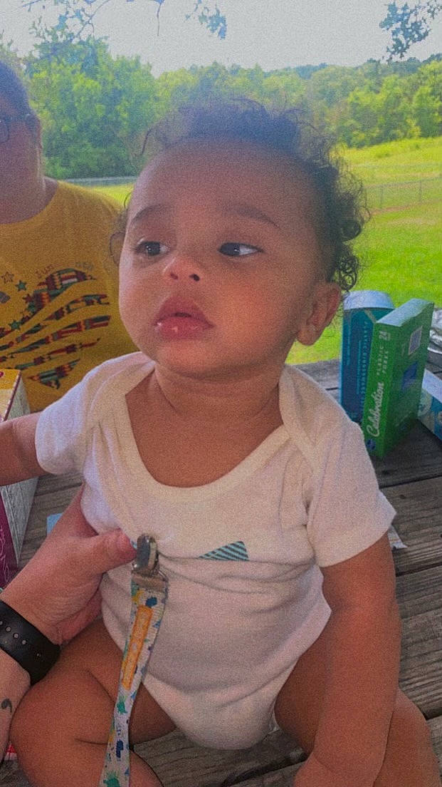 Jahvail joined the competition — help win amazing prizes! baby, cheek, child, ear, finger, forehead, fun, gesture, hand, happy, iris, lip, mouth, neck, nose, person, skin, summer, t_shirt, toddler