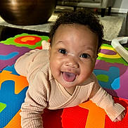 Oaklyn is registered to the contest to win money with this photo: accessories, baby, babylaughing, bag, bodypart, crawling, cutlery, face, handbag, happy, head, indoors, laughing, mouth, person, photography, portrait, sitting, smile, spoon