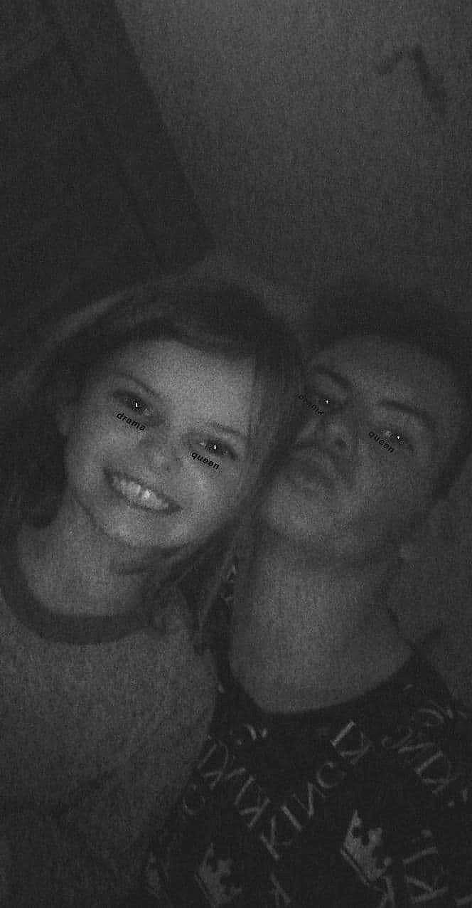 Alicia participe au concours pour gagner de l'argent avec cette photo : black, cheek, child, chin, darkness, eyebrow, flash_photography, forehead, gesture, happy, iris, jaw, joy, lip, monochrome, monochrome_photography, mouth, nose, person, skin